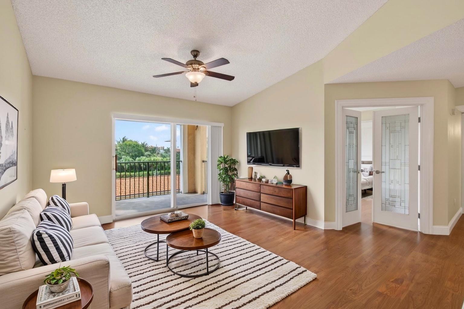 157 Yacht Club Way 303