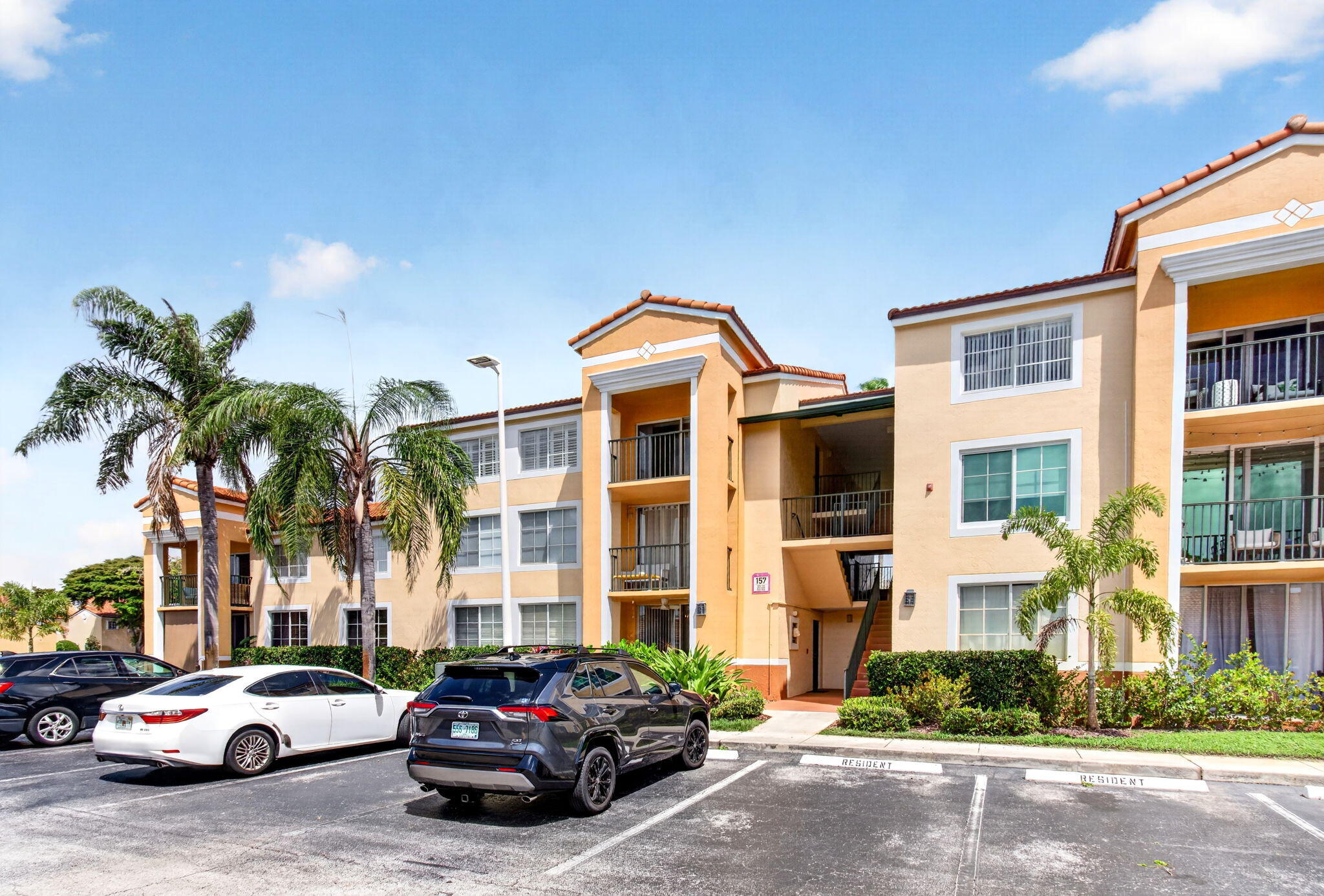 157 Yacht Club Way 303
