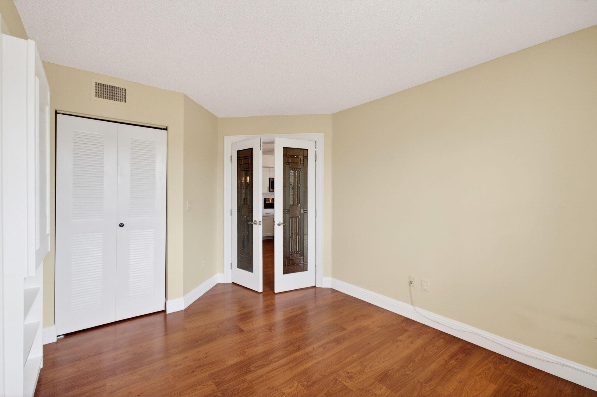 157 Yacht Club Way 303