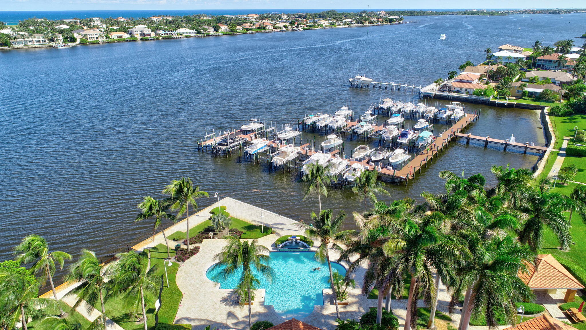 157 Yacht Club Way 303