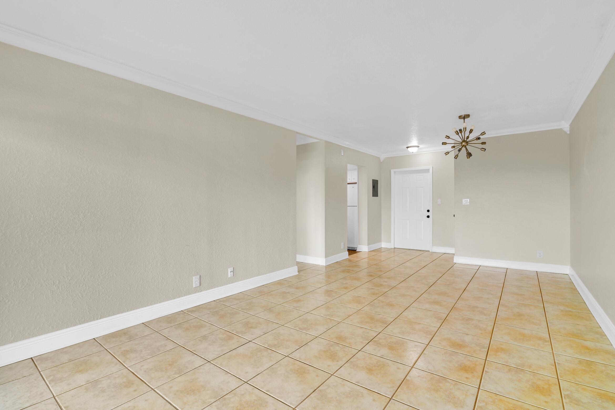 3201 NE 14th Street Causeway 708
