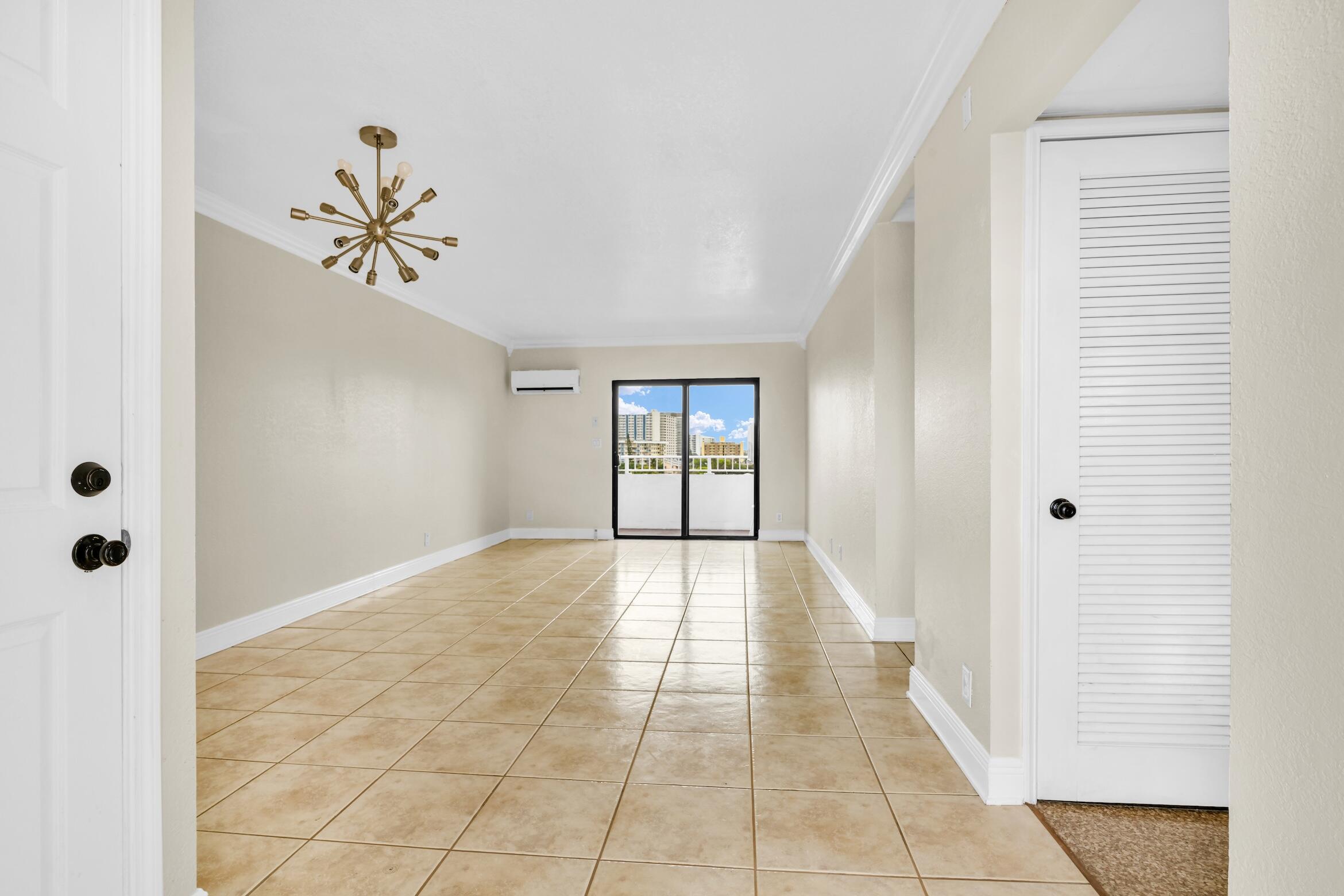 3201 NE 14th Street Causeway 708