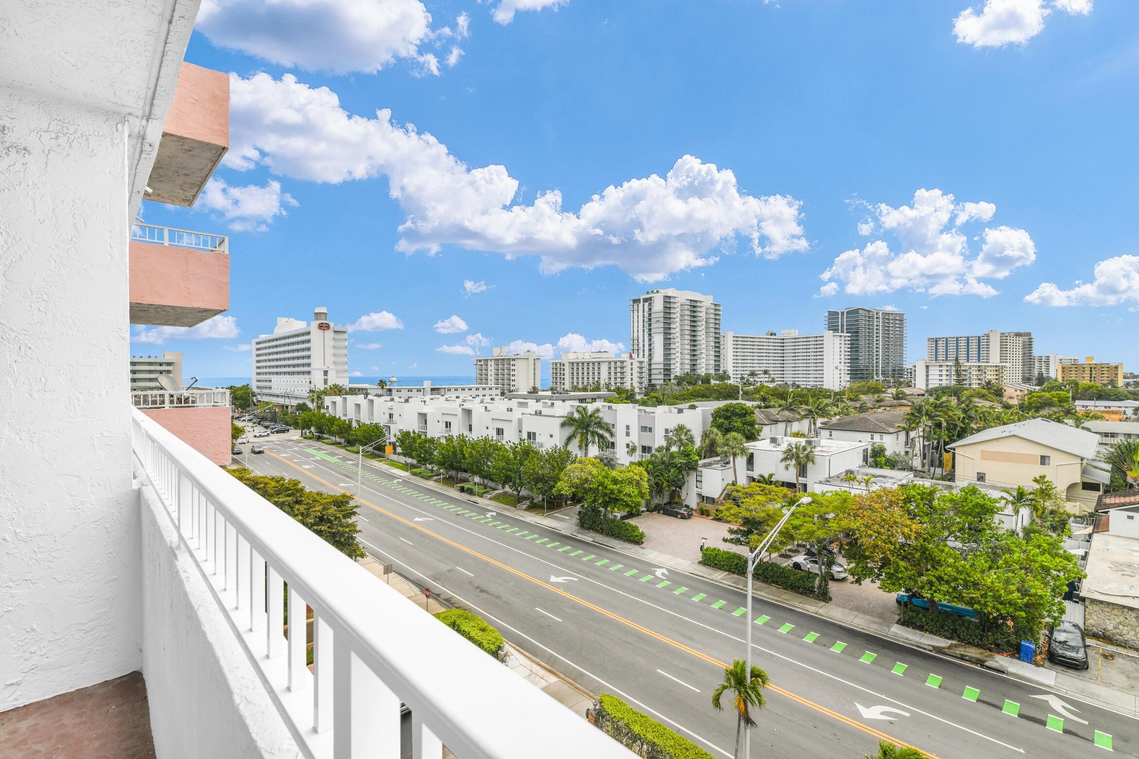 3201 NE 14th Street Causeway 708