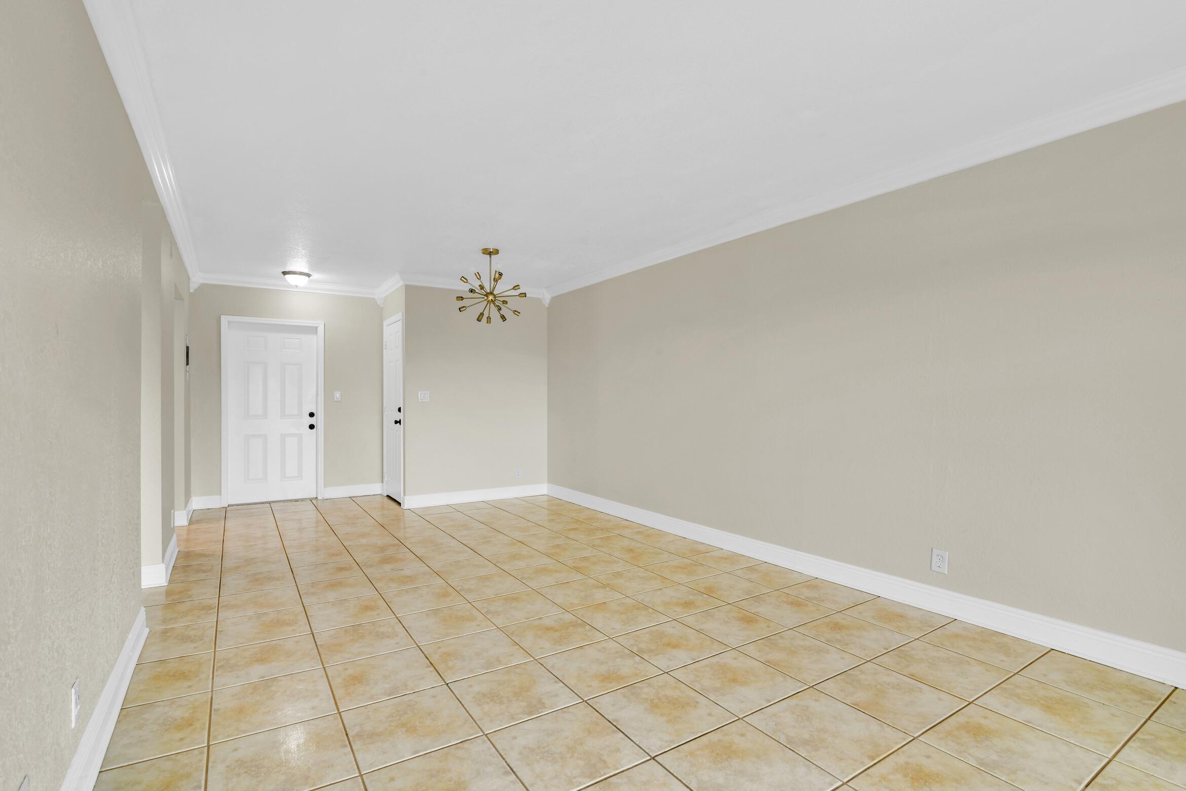 3201 NE 14th Street Causeway 708