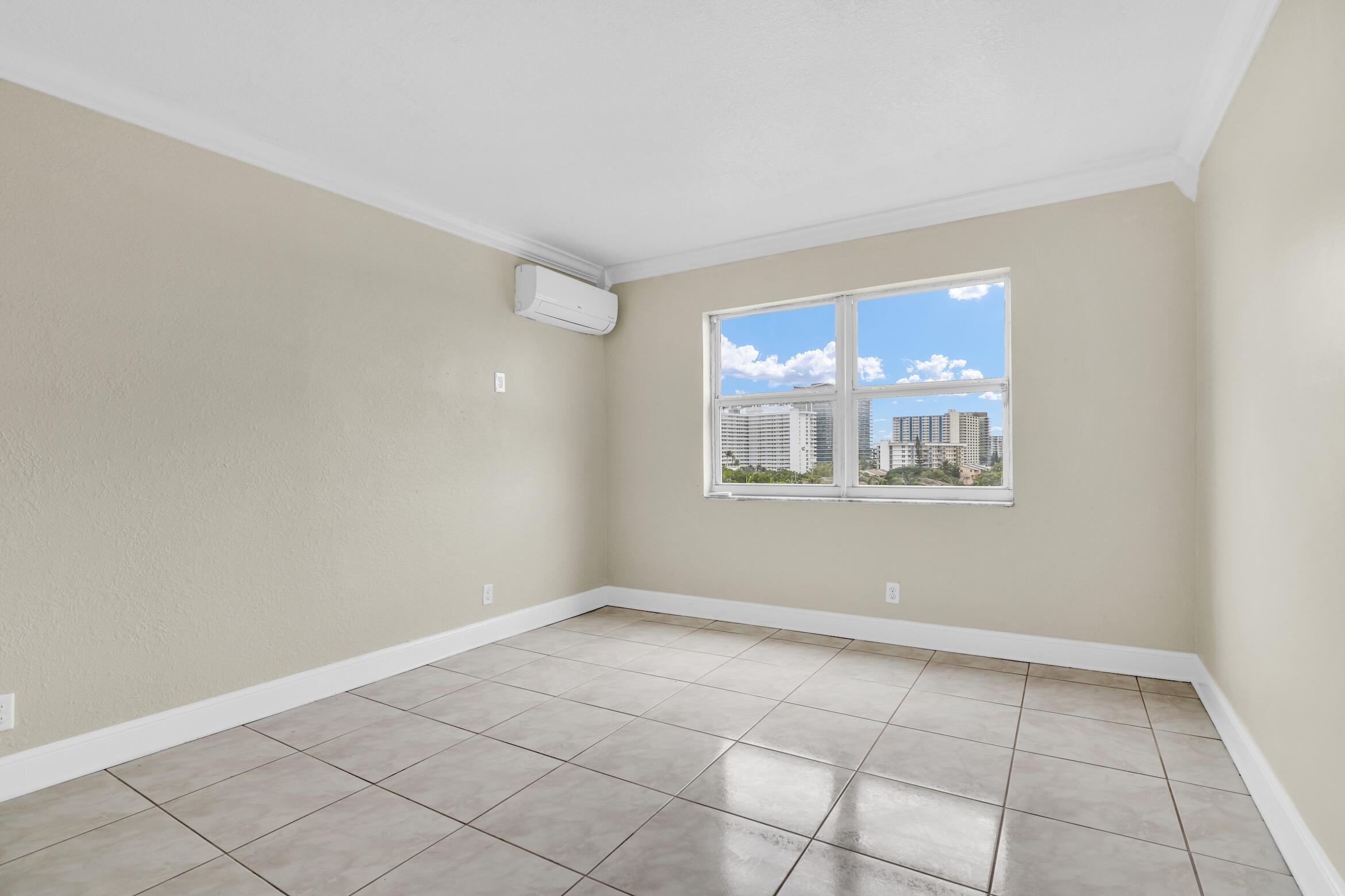 3201 NE 14th Street Causeway 708