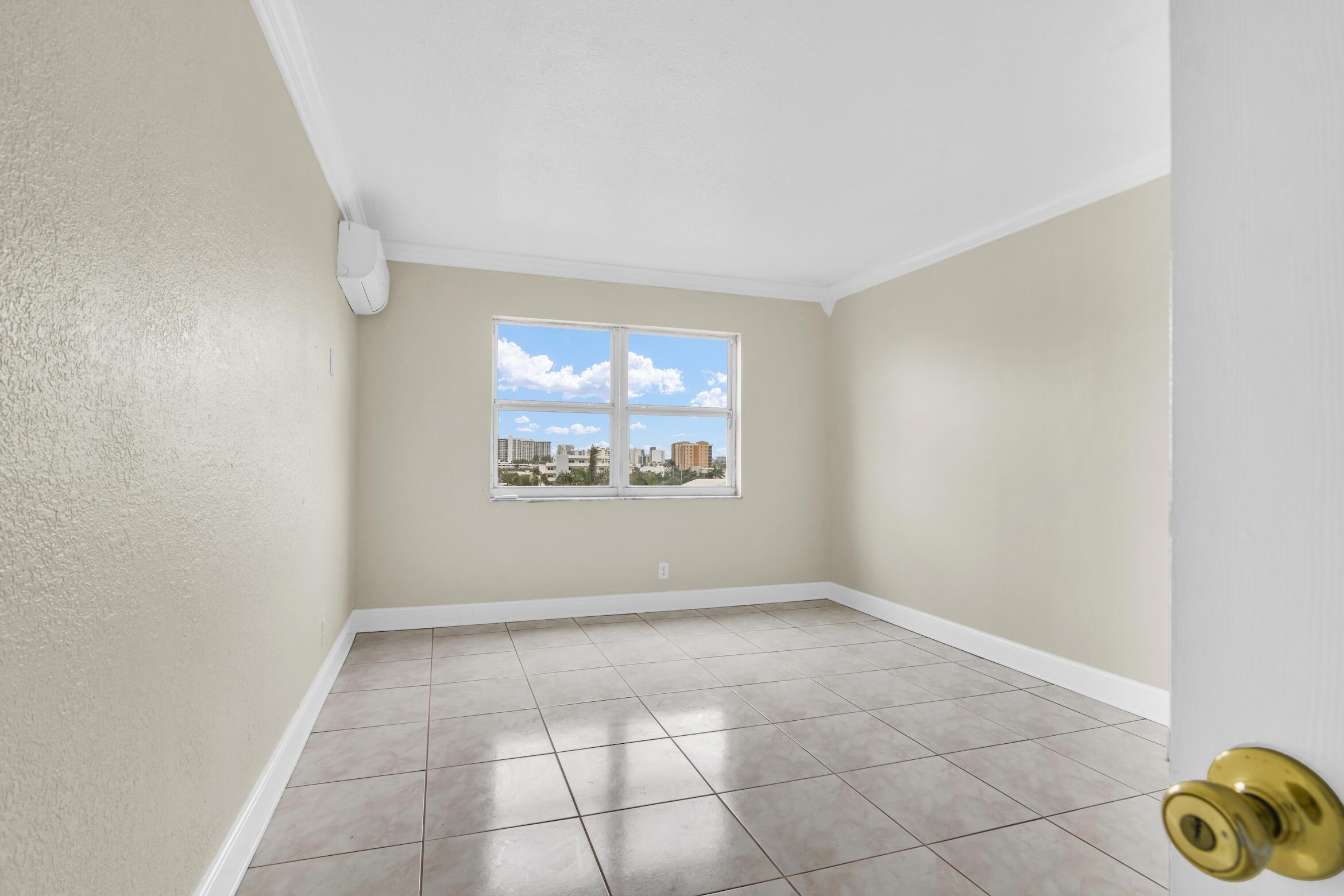 3201 NE 14th Street Causeway 708