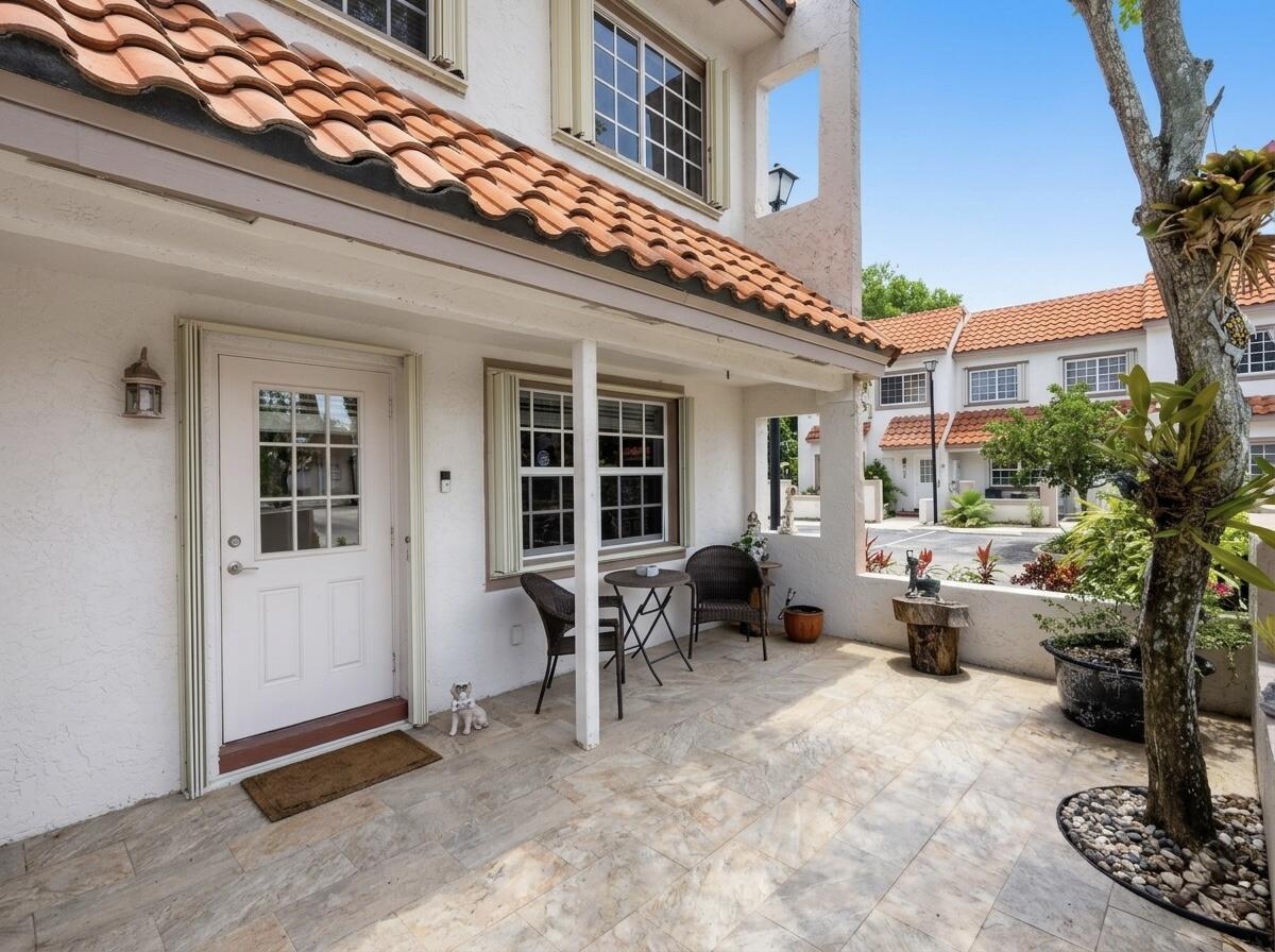 9499 NW 42nd Street
