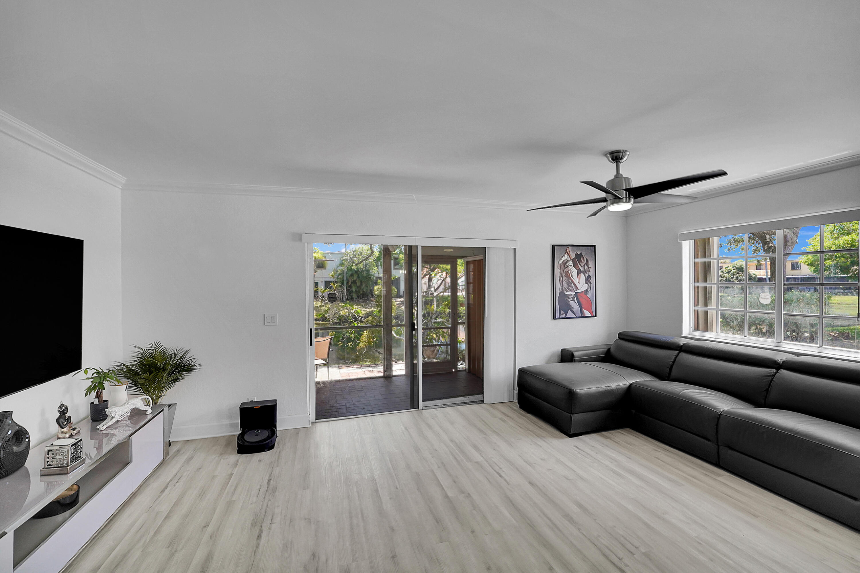 9499 NW 42nd Street