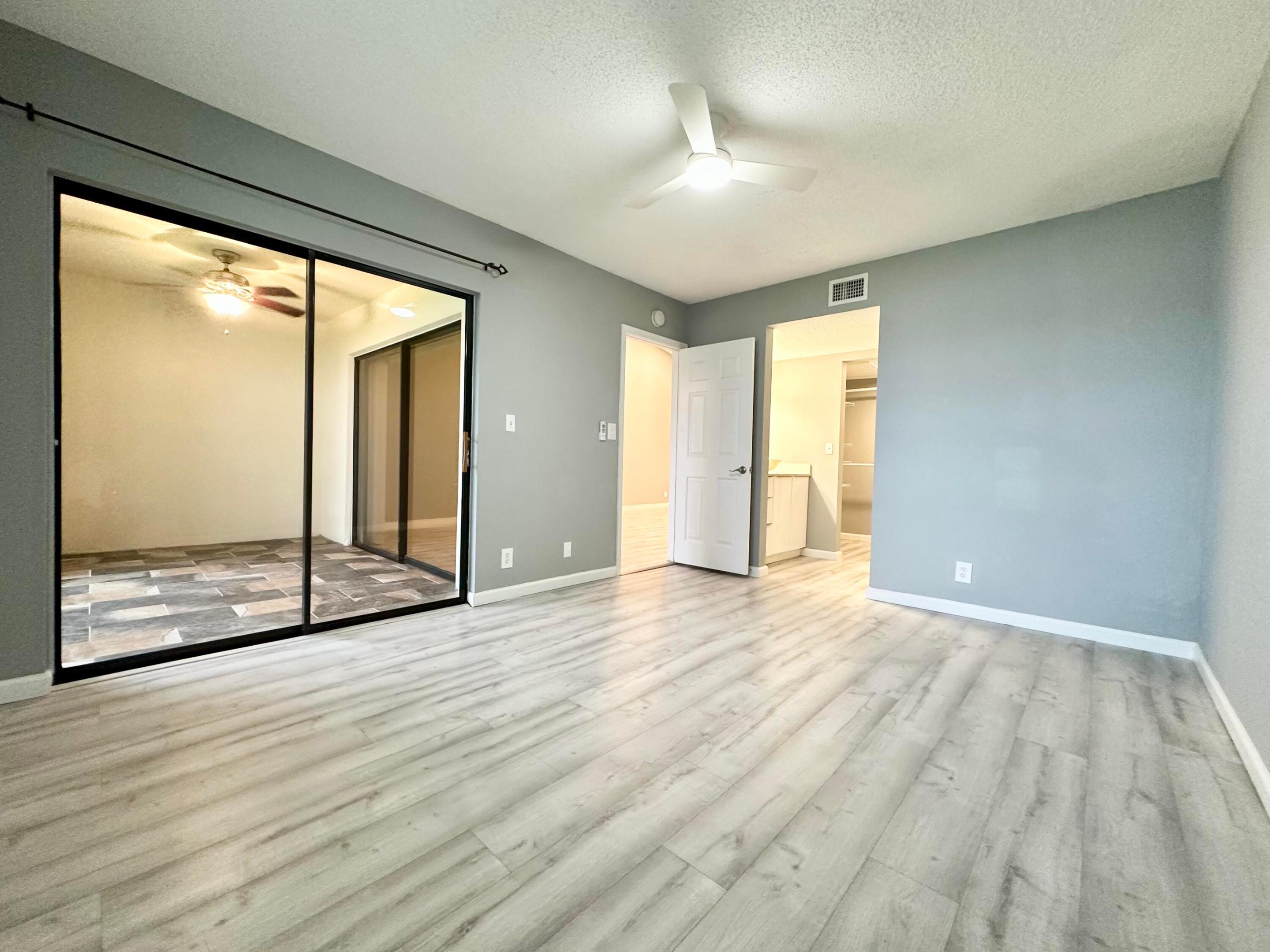 2800 Palmwood Terrace 2210