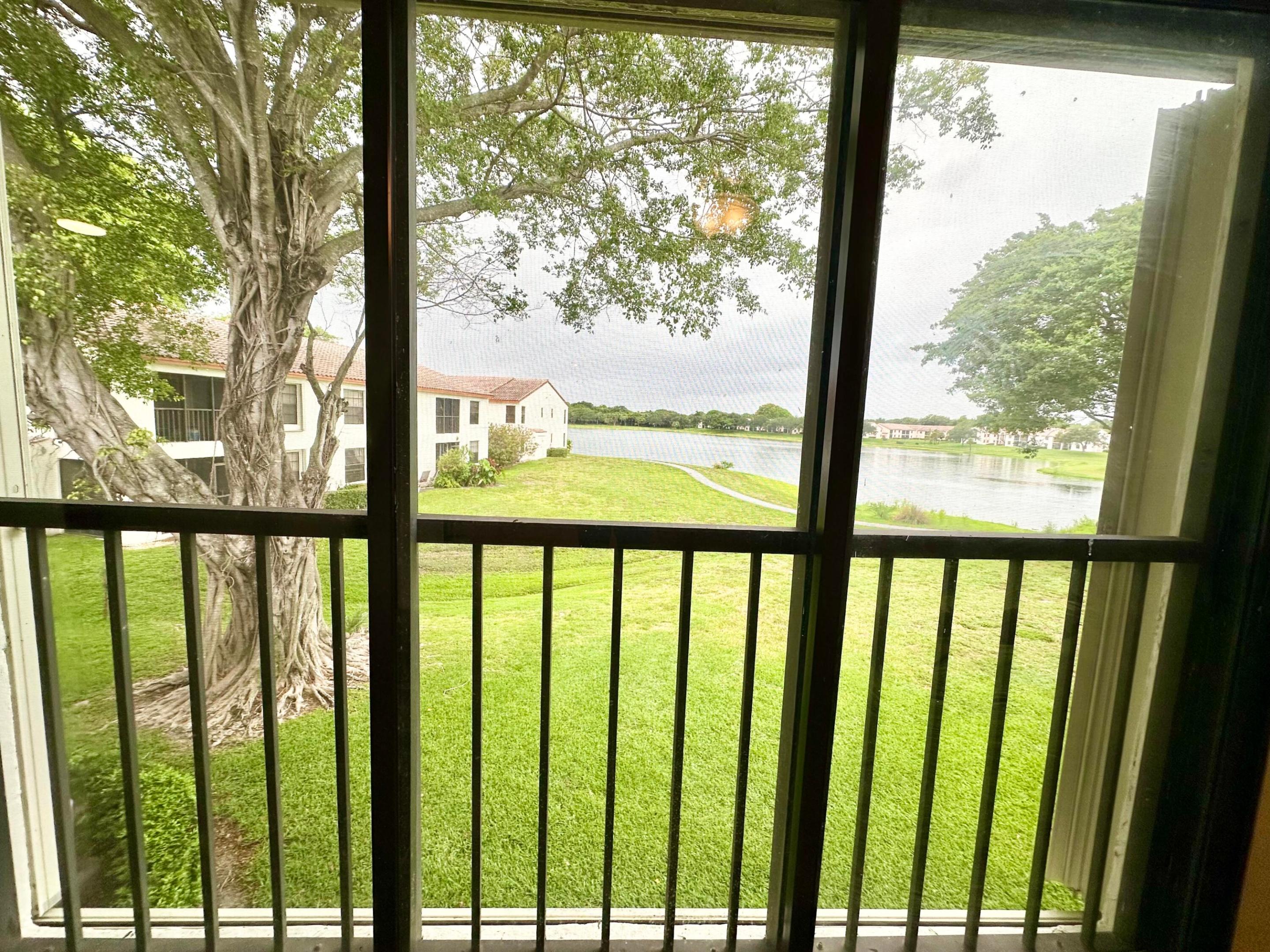 2800 Palmwood Terrace 2210
