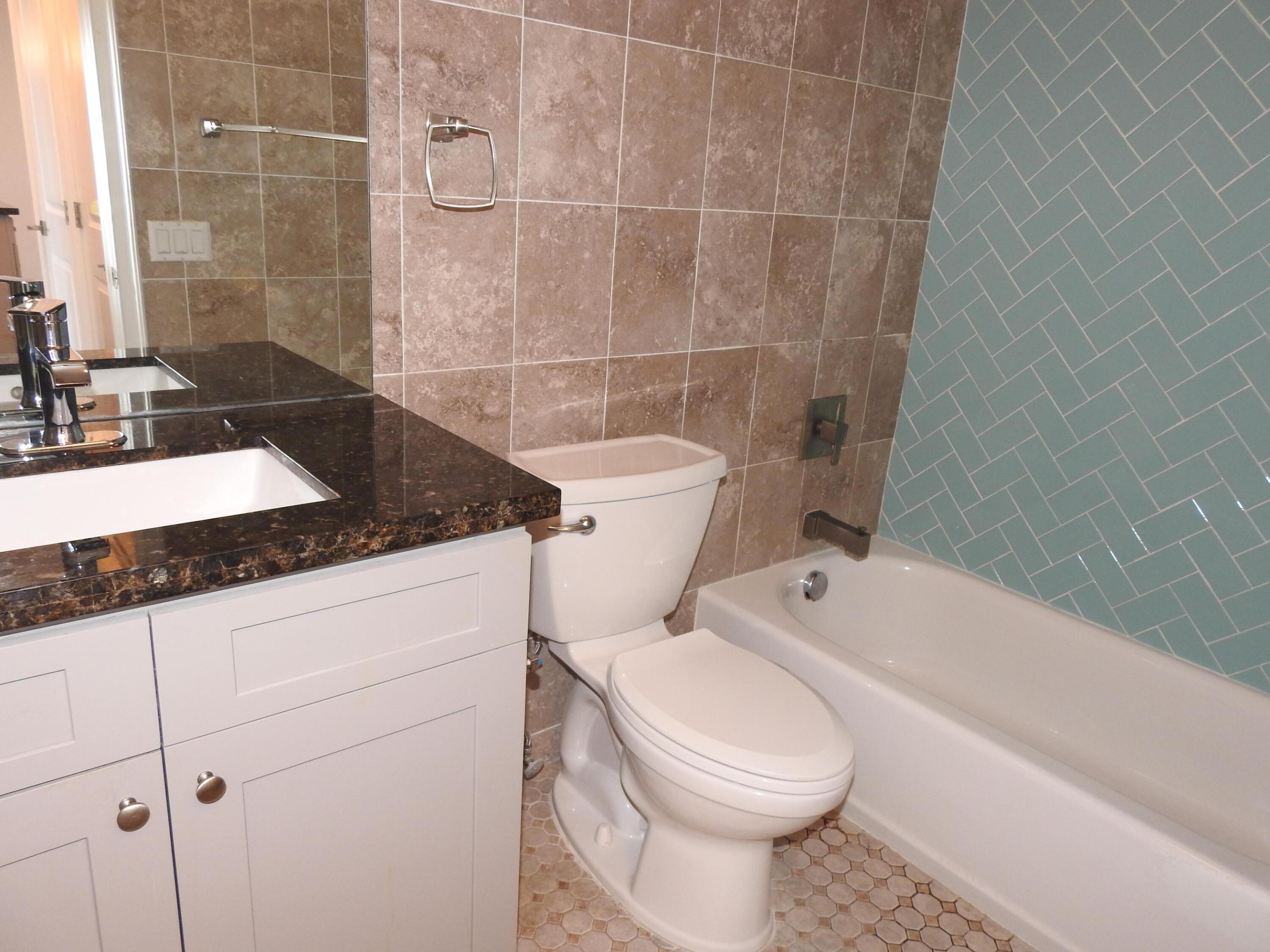 1550 NE 34th Court 3c