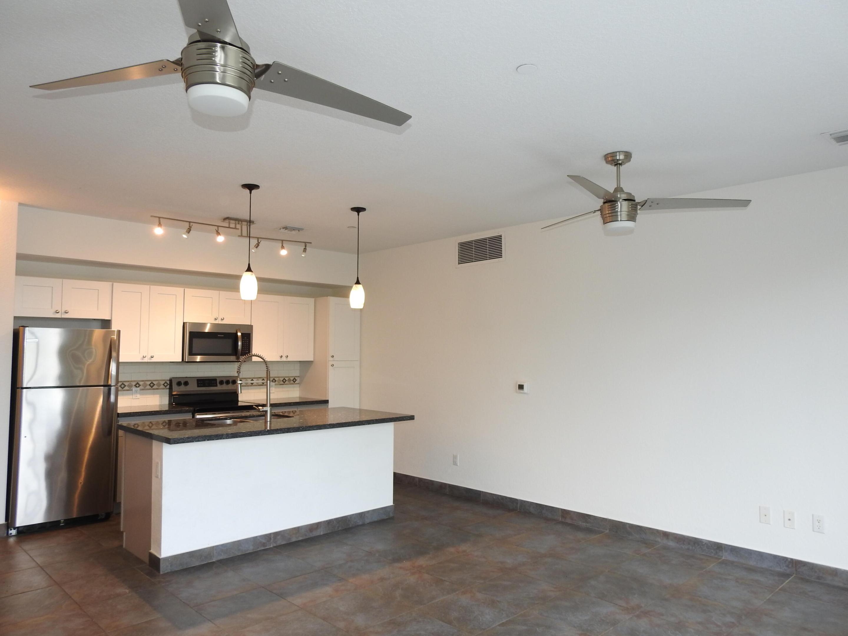 1550 NE 34th Court 3c