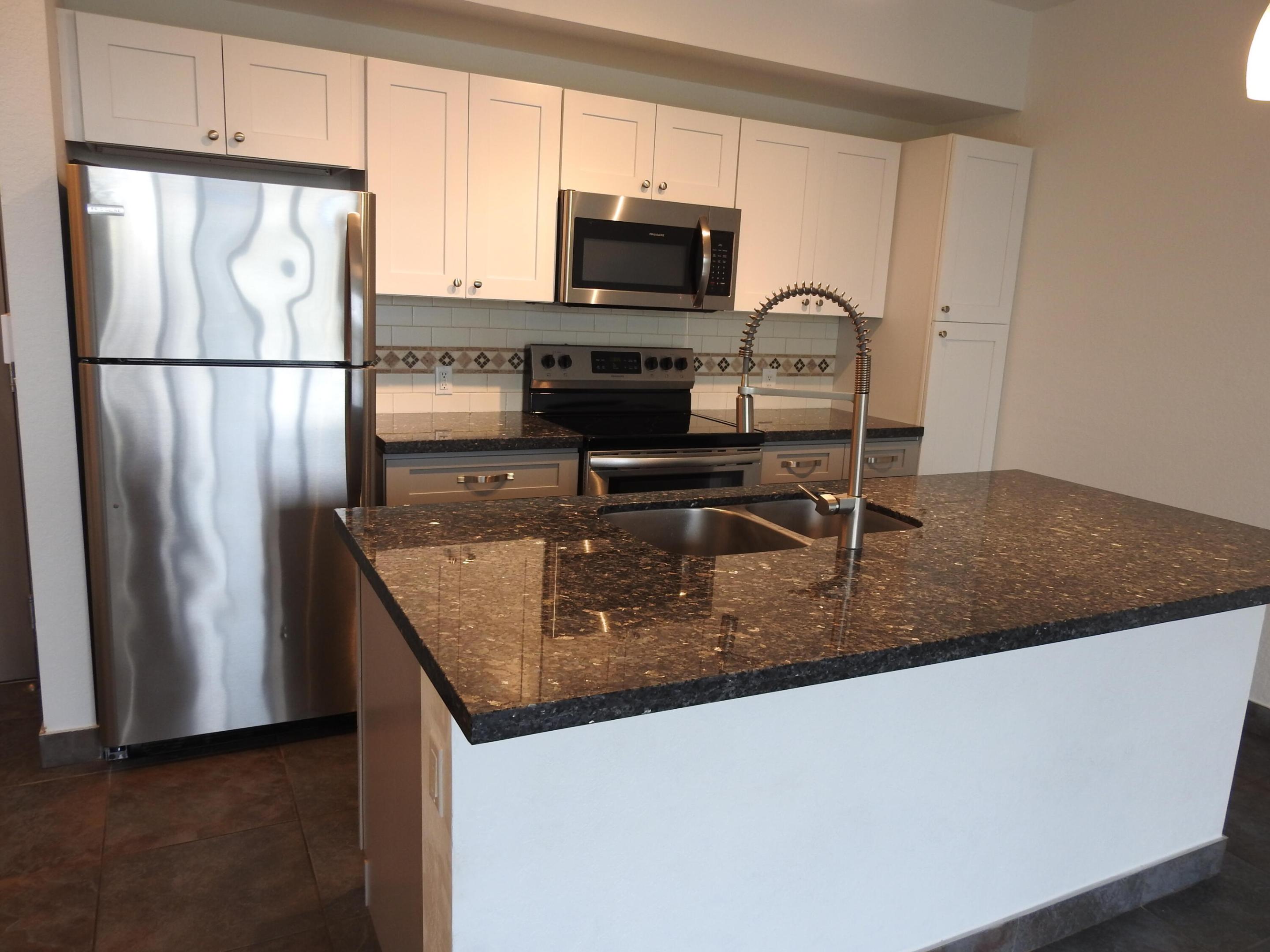 1550 NE 34th Court 3c