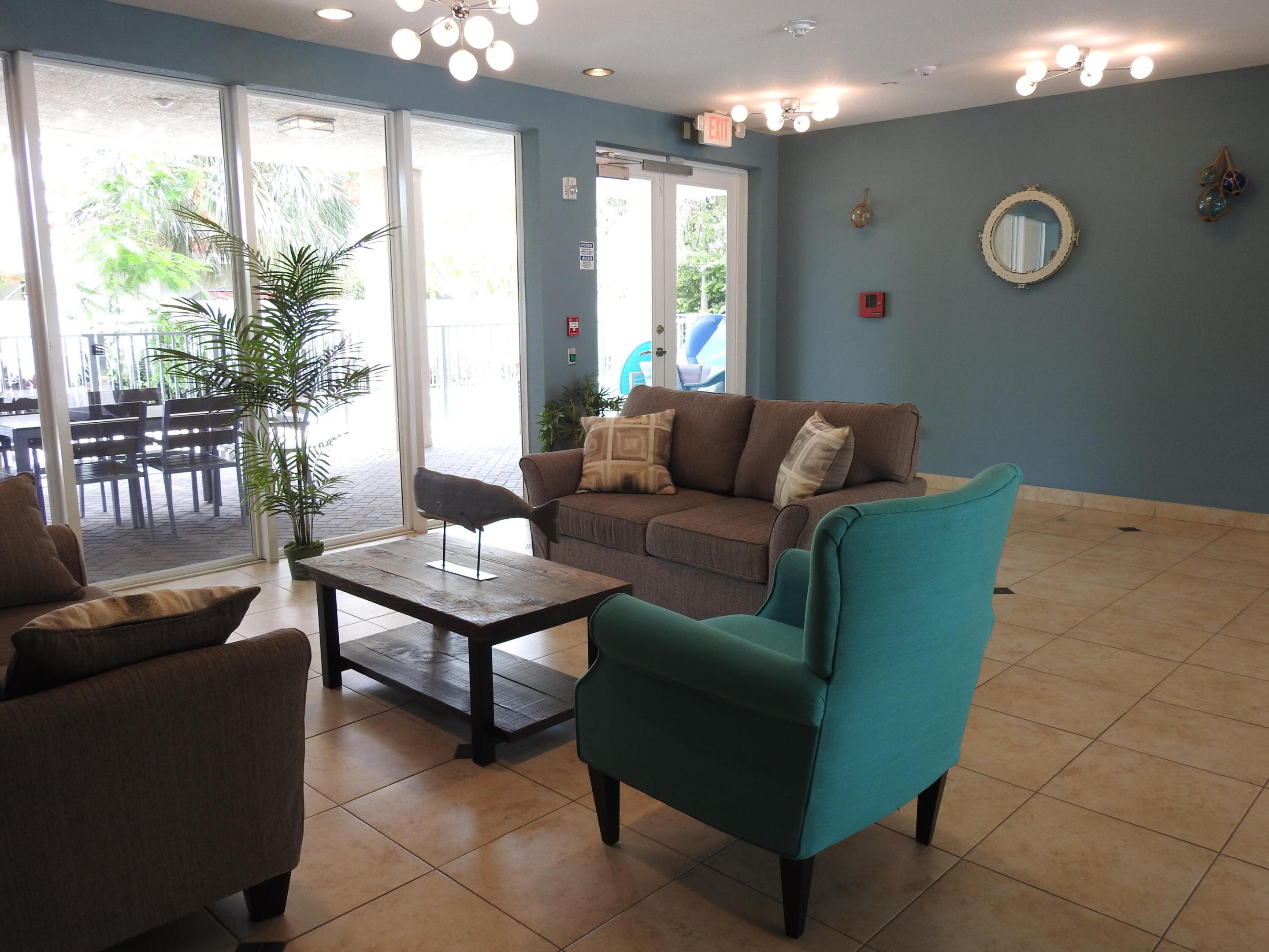 1550 NE 34th Court 3c