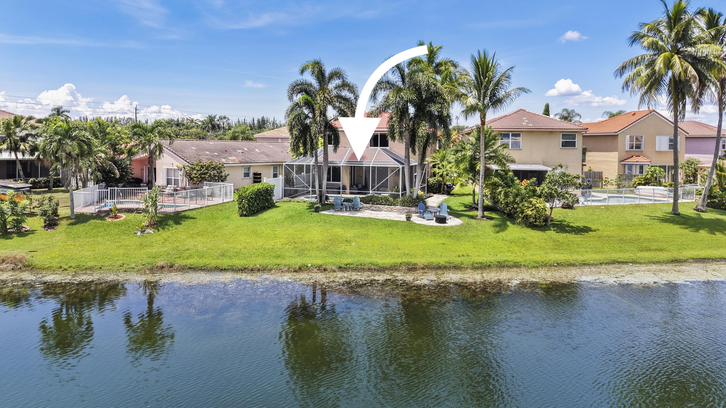 7960 La Rose Court