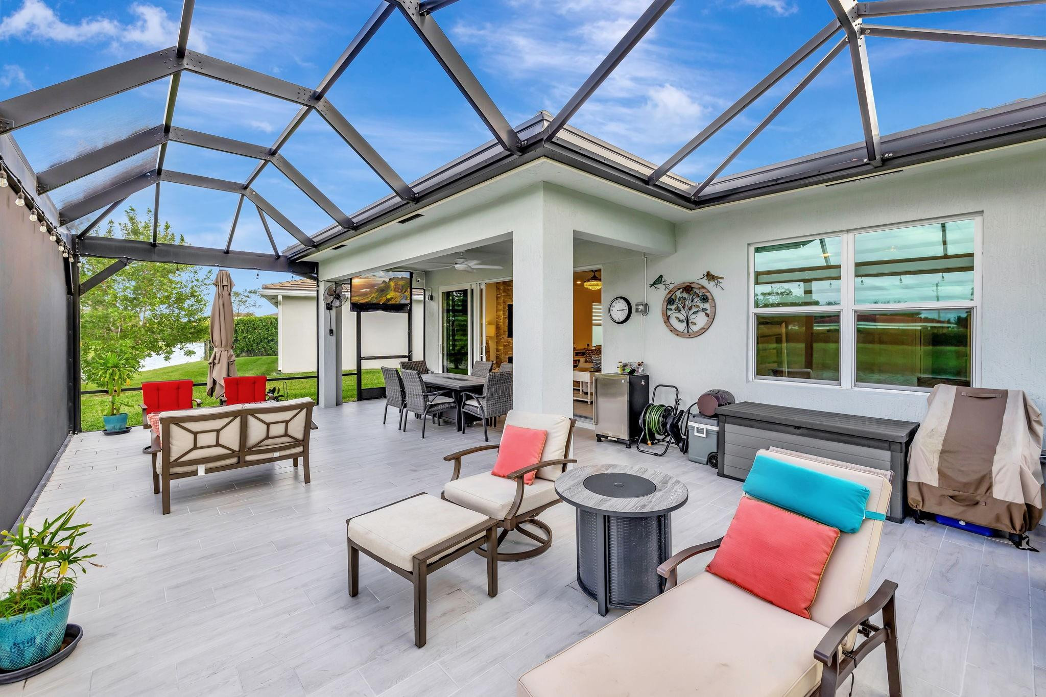 4284 Rosa Drive