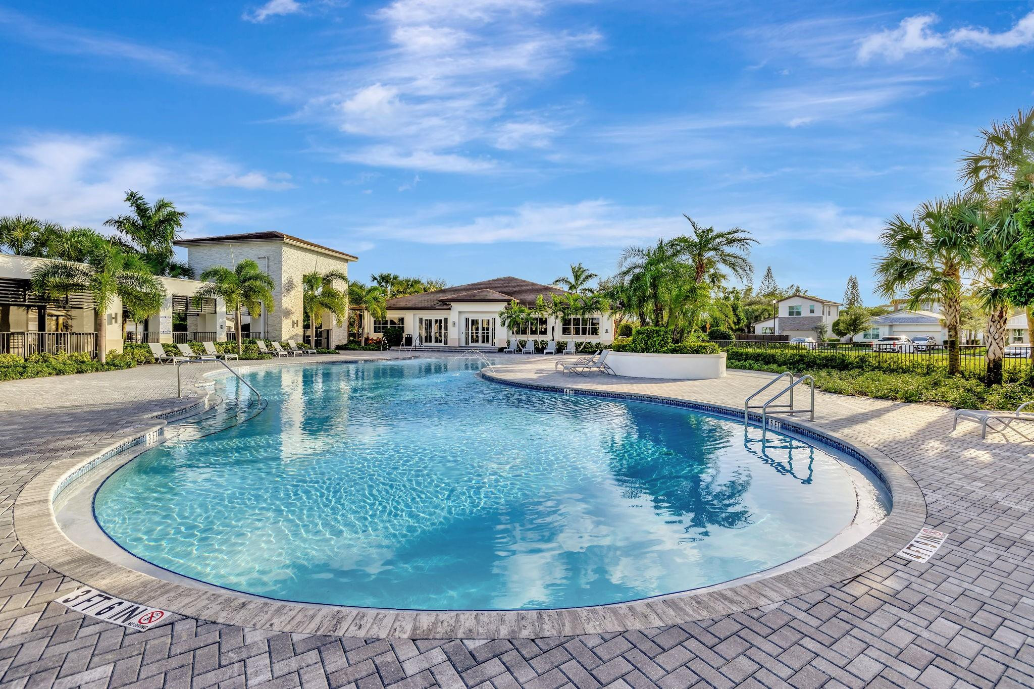 4284 Rosa Drive