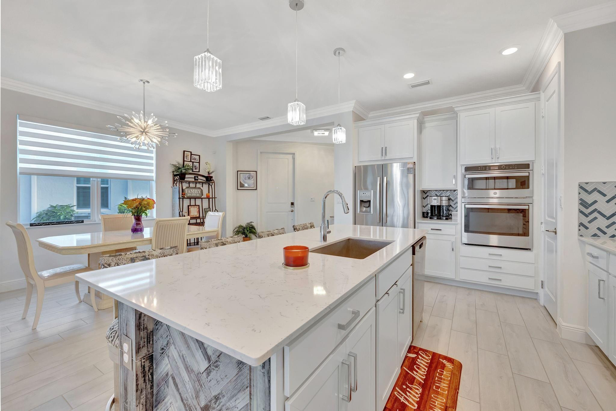 4284 Rosa Drive