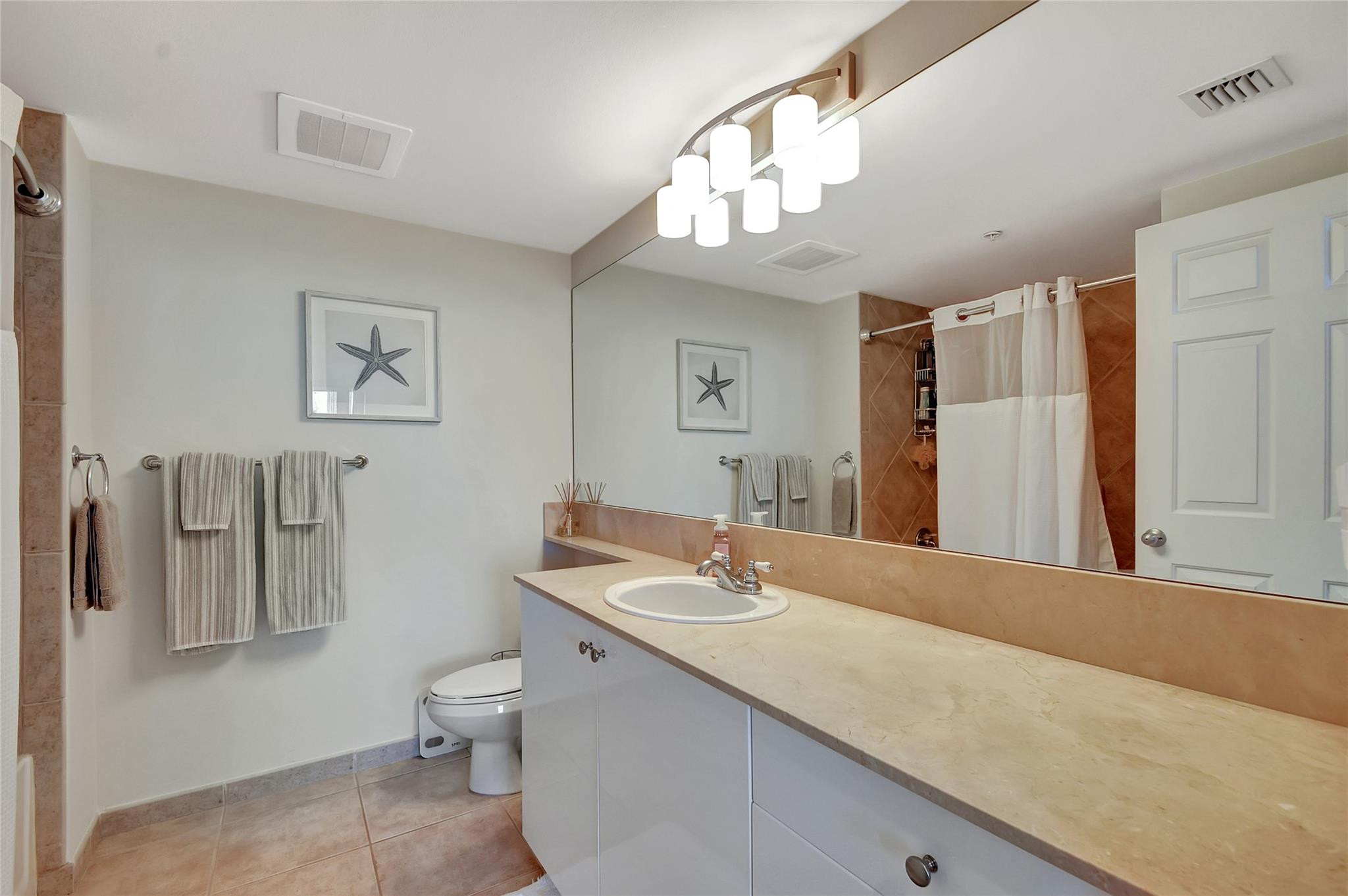 700 E Boynton Beach Boulevard Unit: 706