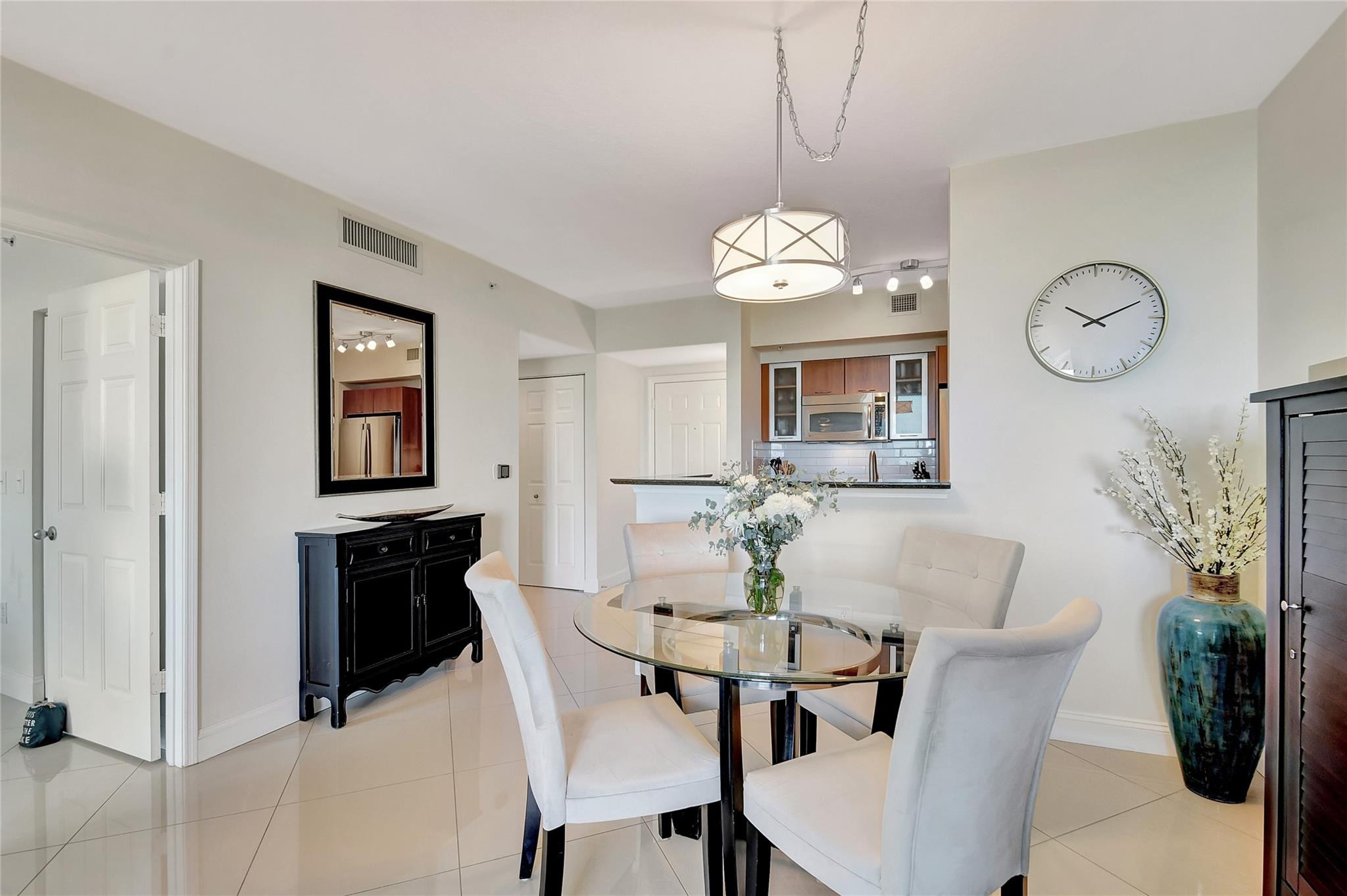 700 E Boynton Beach Boulevard Unit: 706