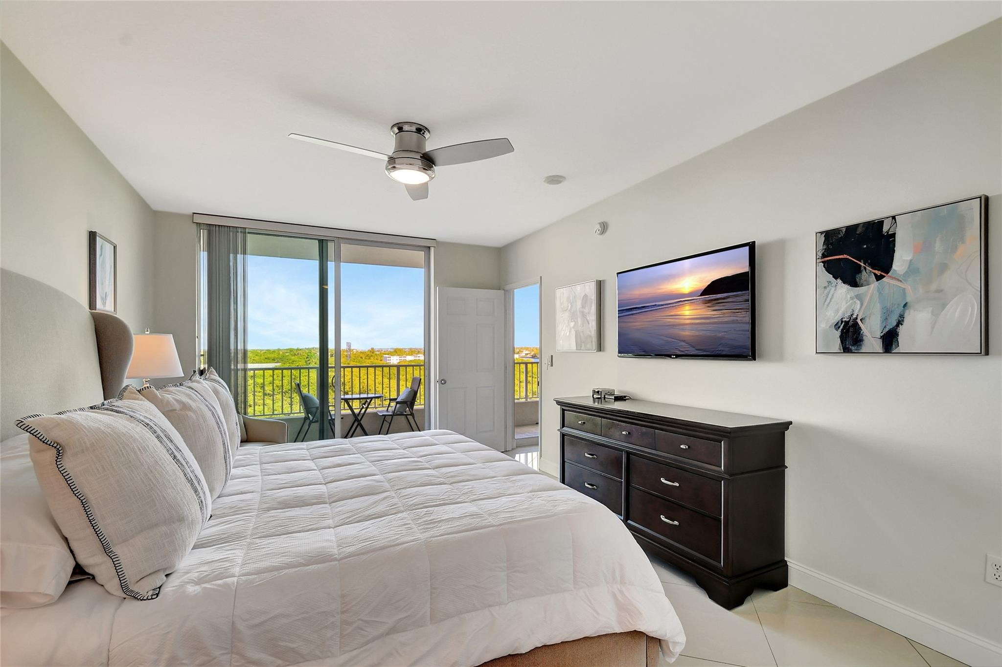 700 E Boynton Beach Boulevard Unit: 706