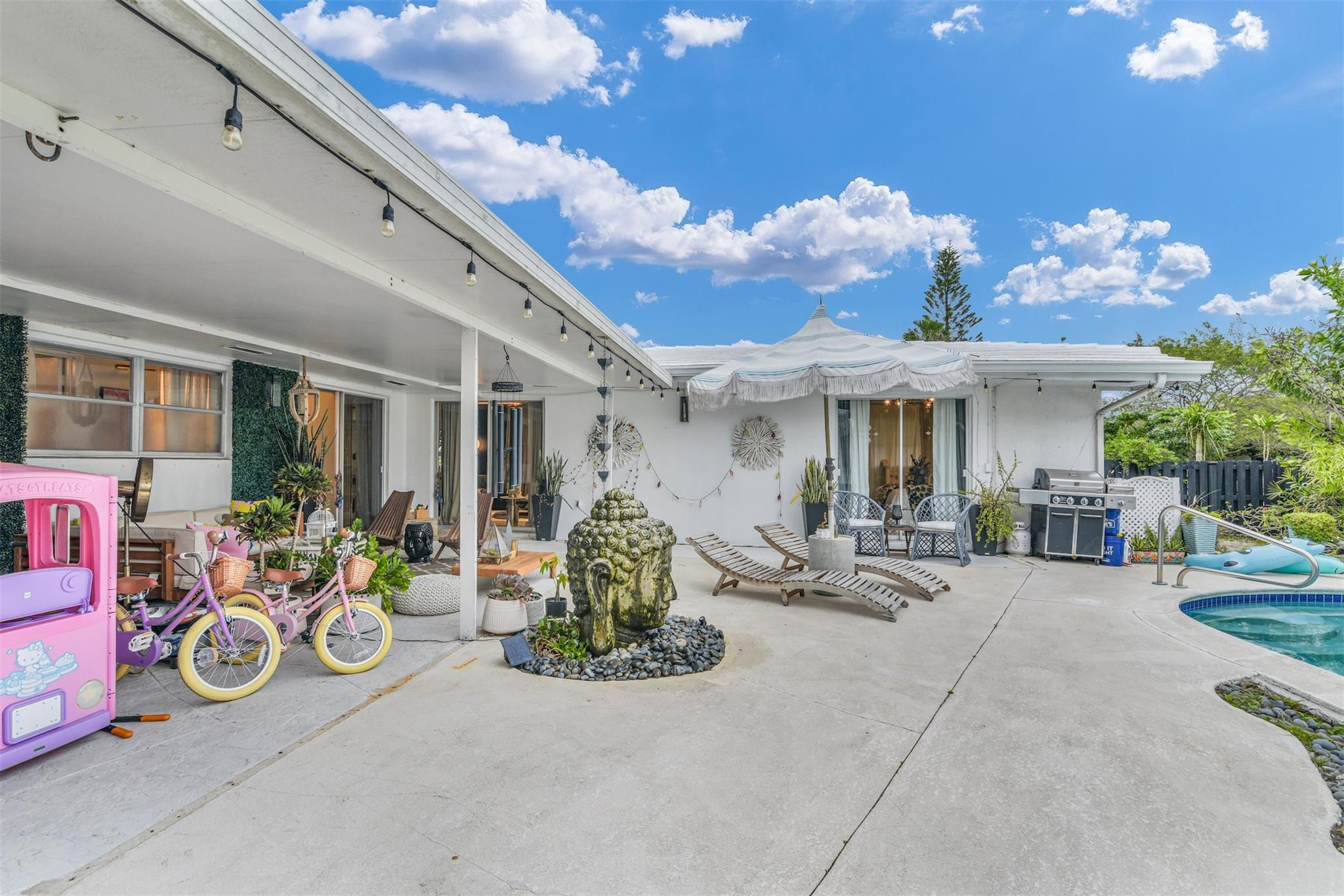100 SW 17th Street