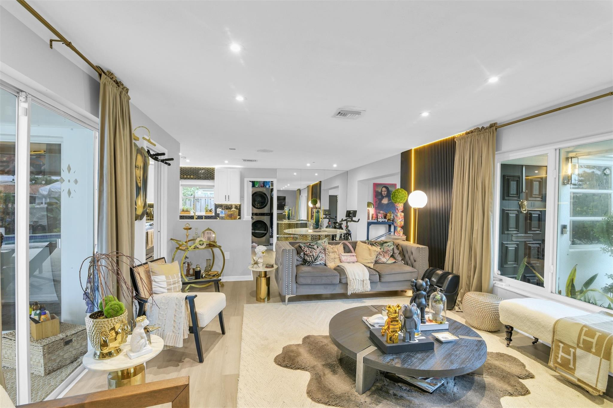 100 SW 17th Street