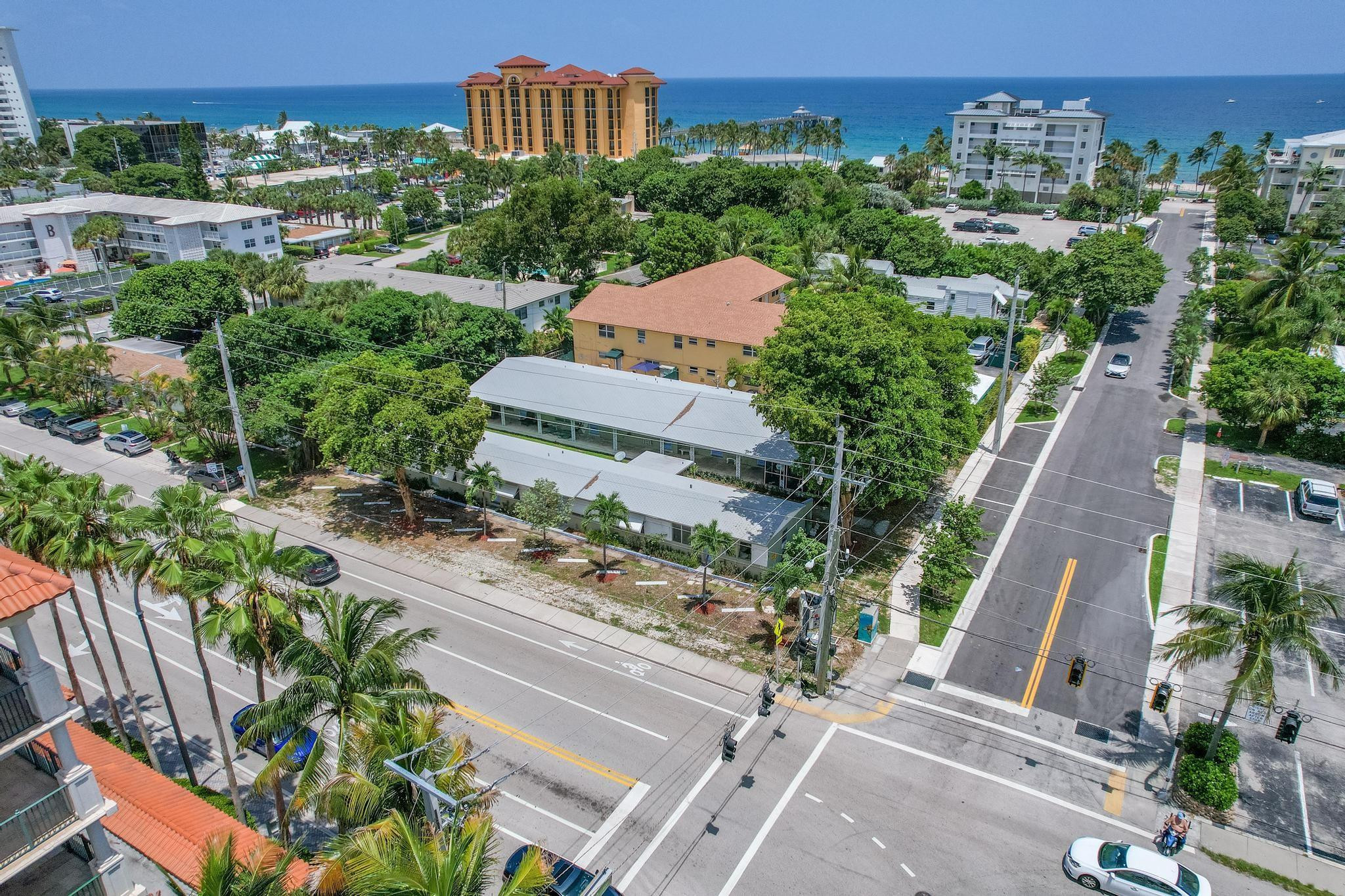 10 NE 20th Avenue