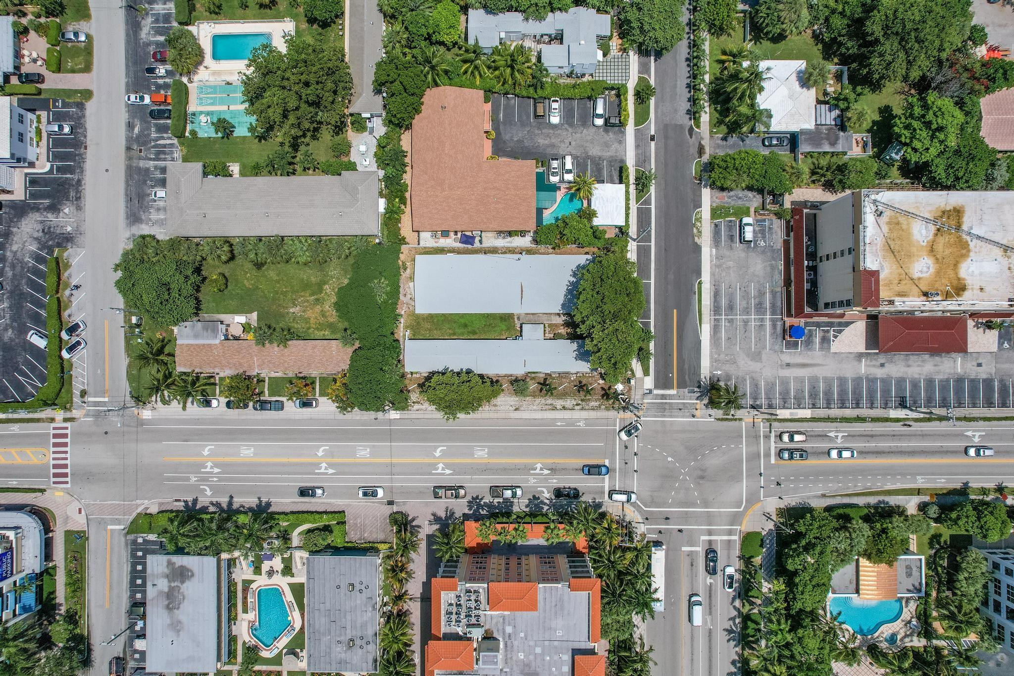 10 NE 20th Avenue