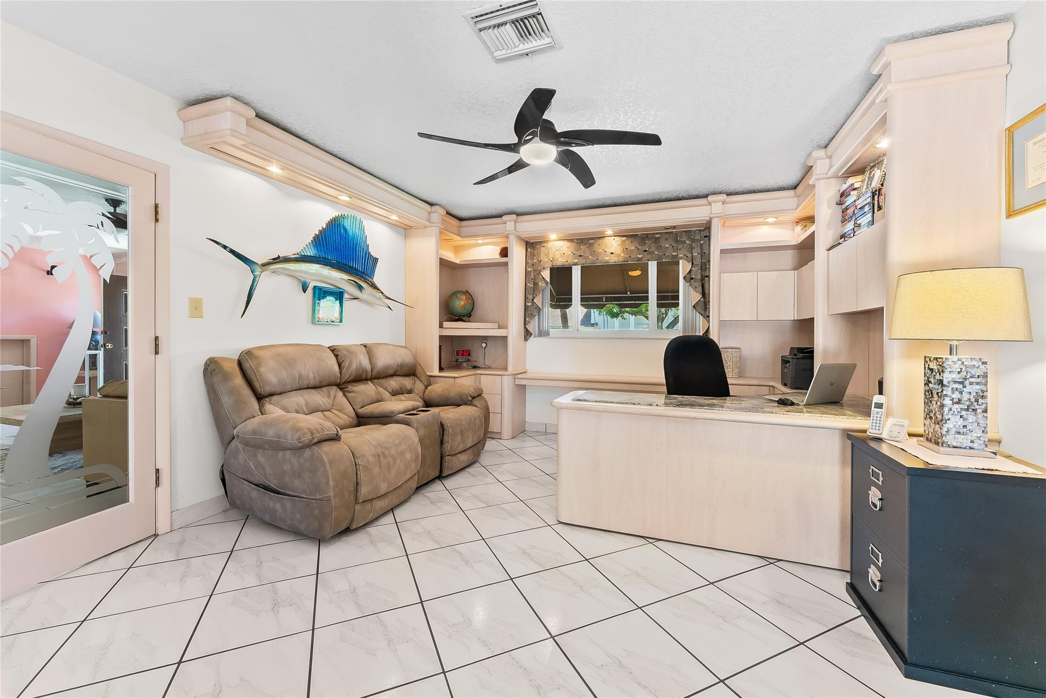 3401 Leigh Road