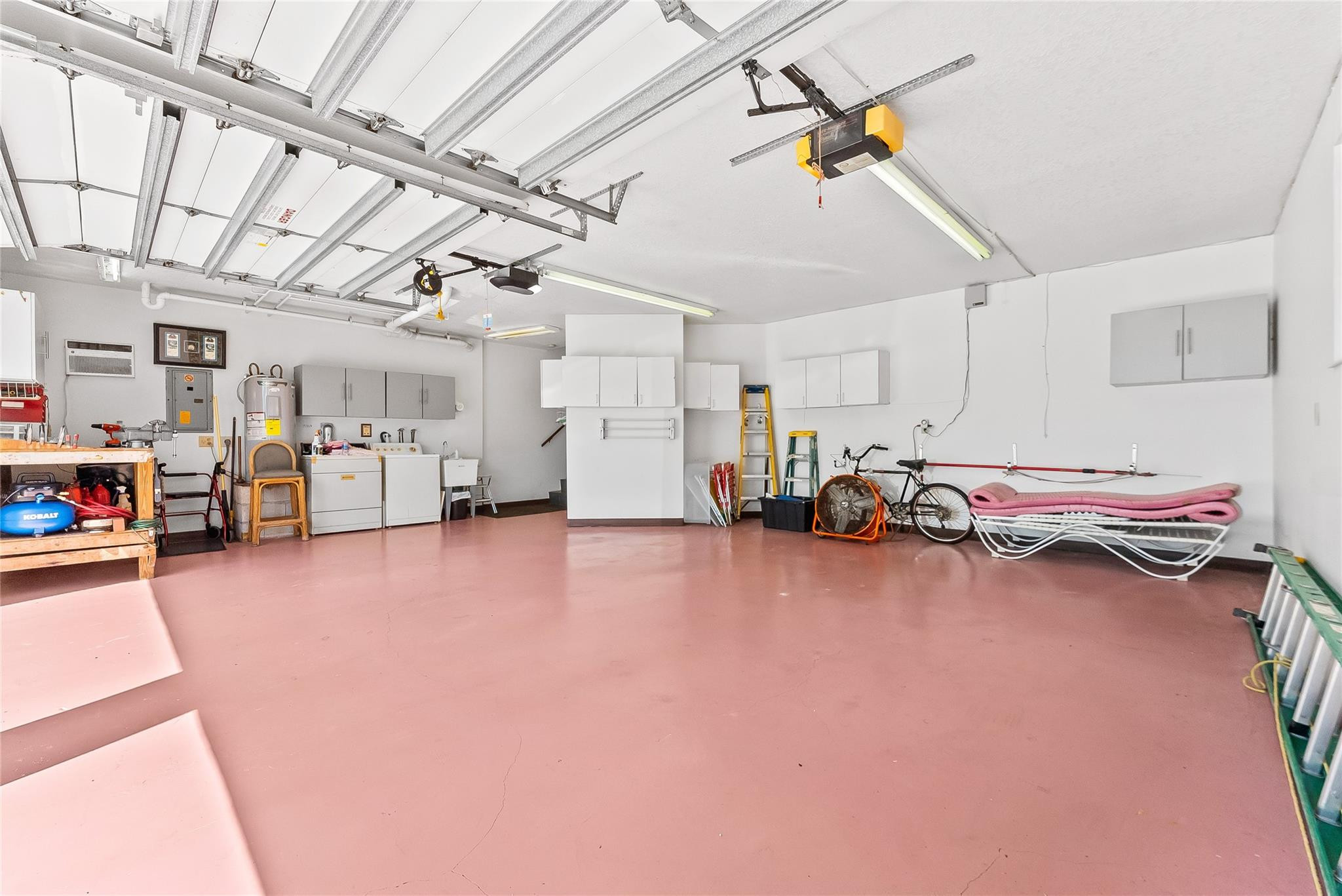 3401 Leigh Road