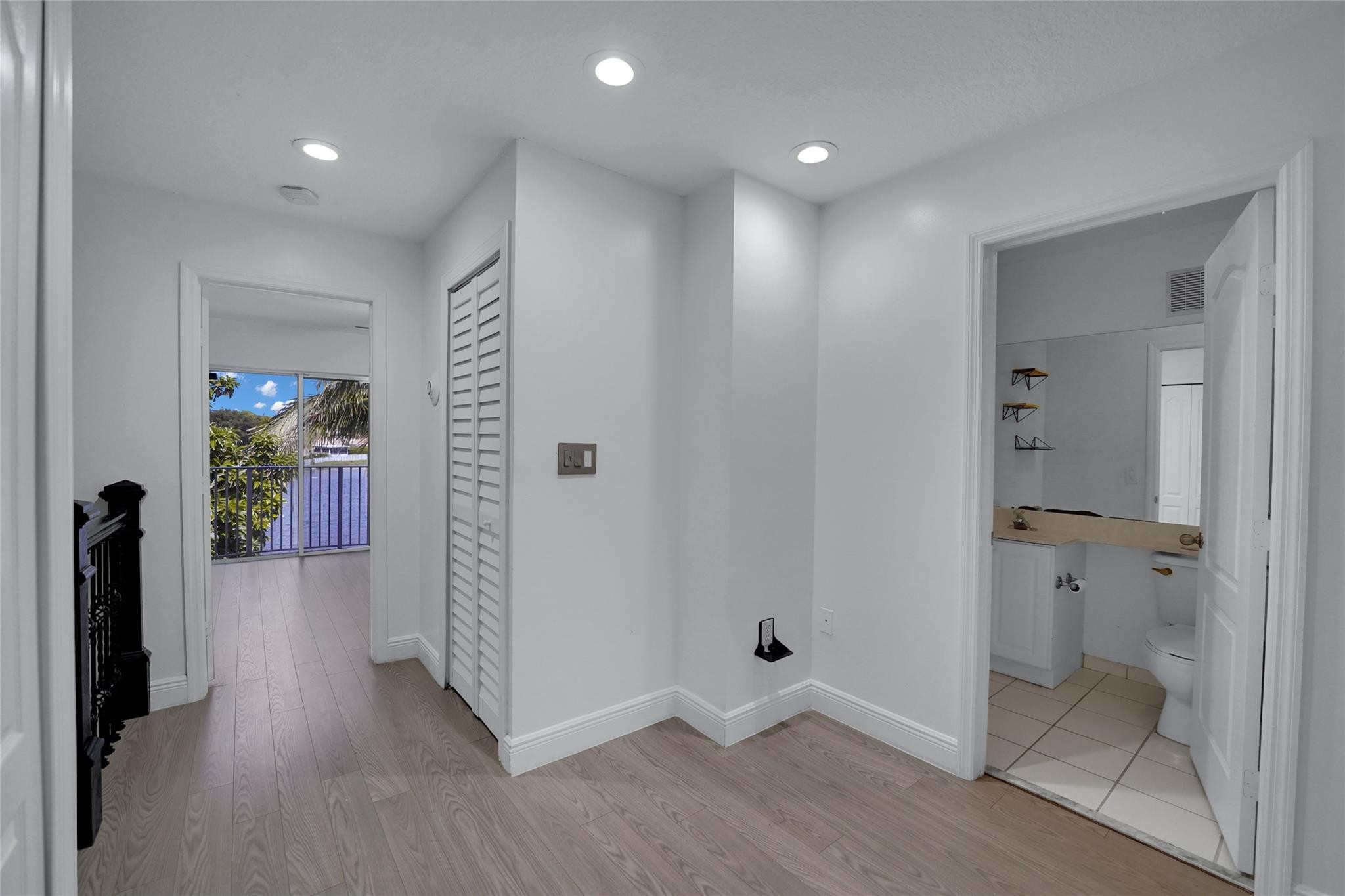 12925 SW 28th Court