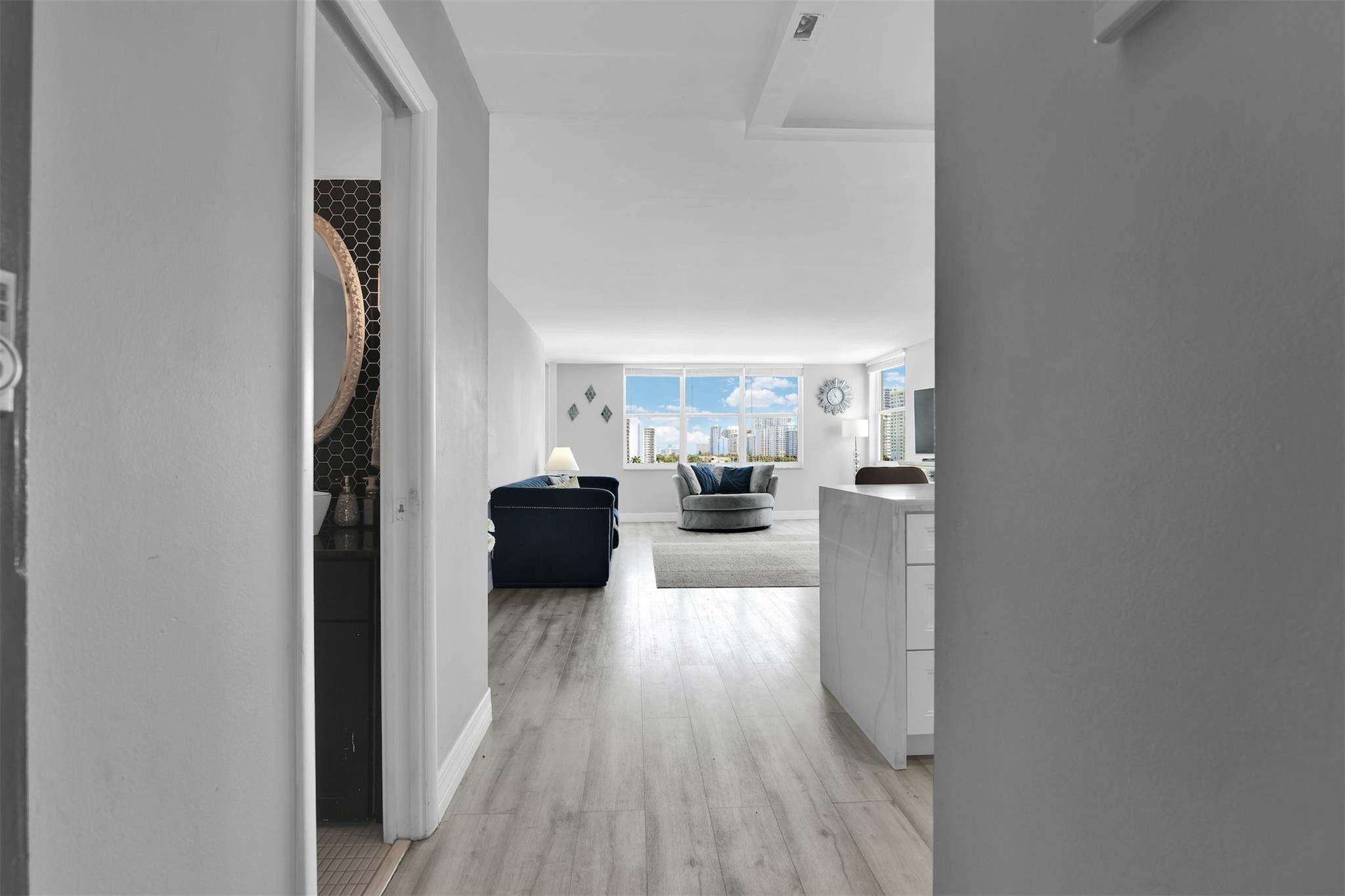 3015 N Ocean Boulevard 6E