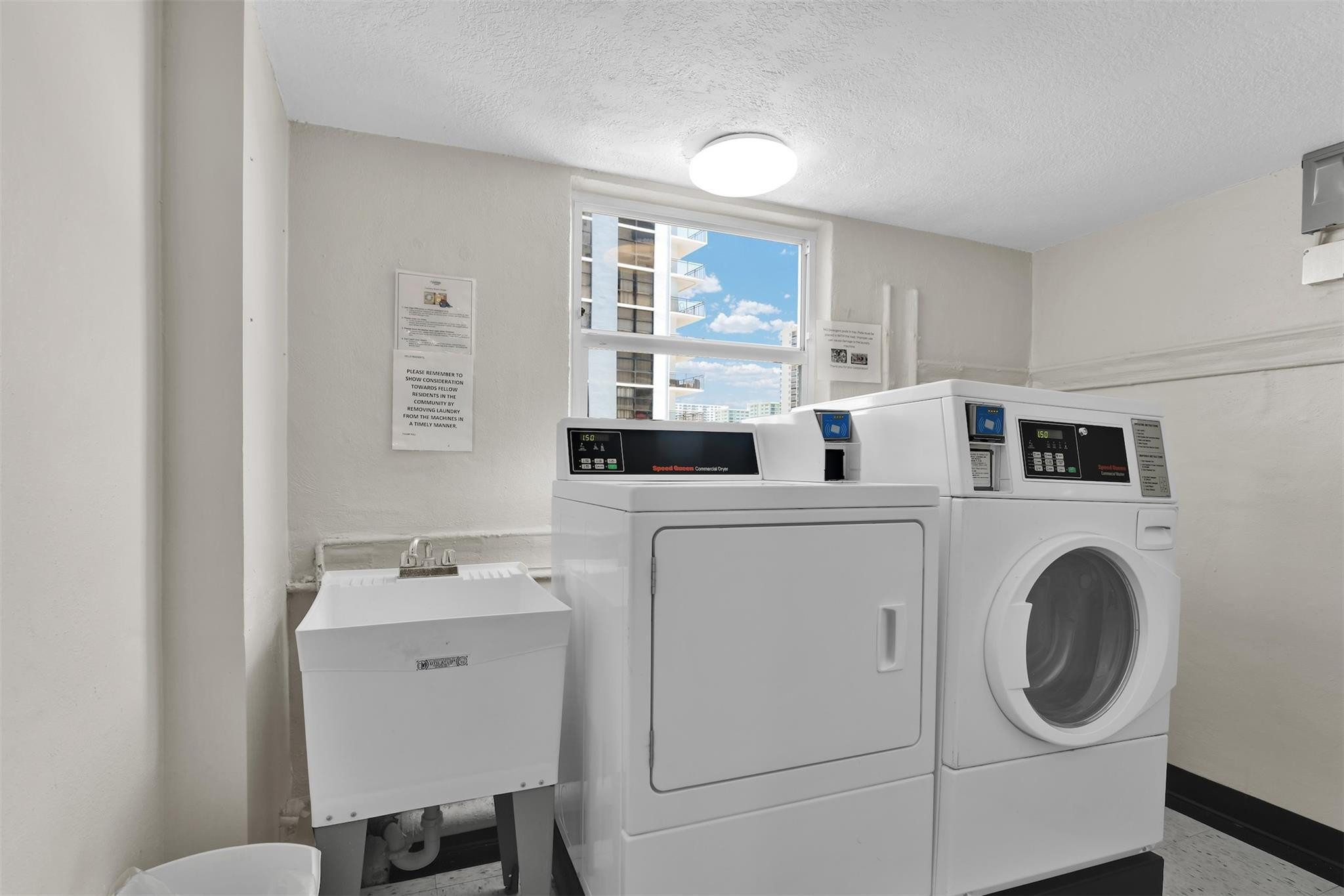 3015 N Ocean Boulevard 6E