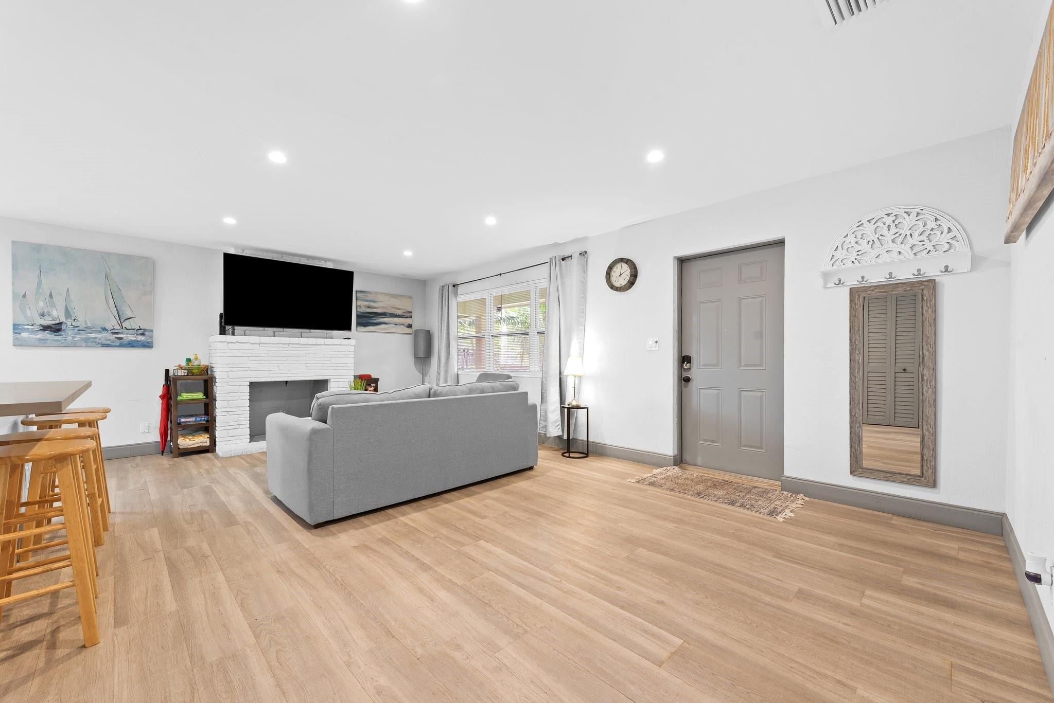 2624 NE 9th Street
