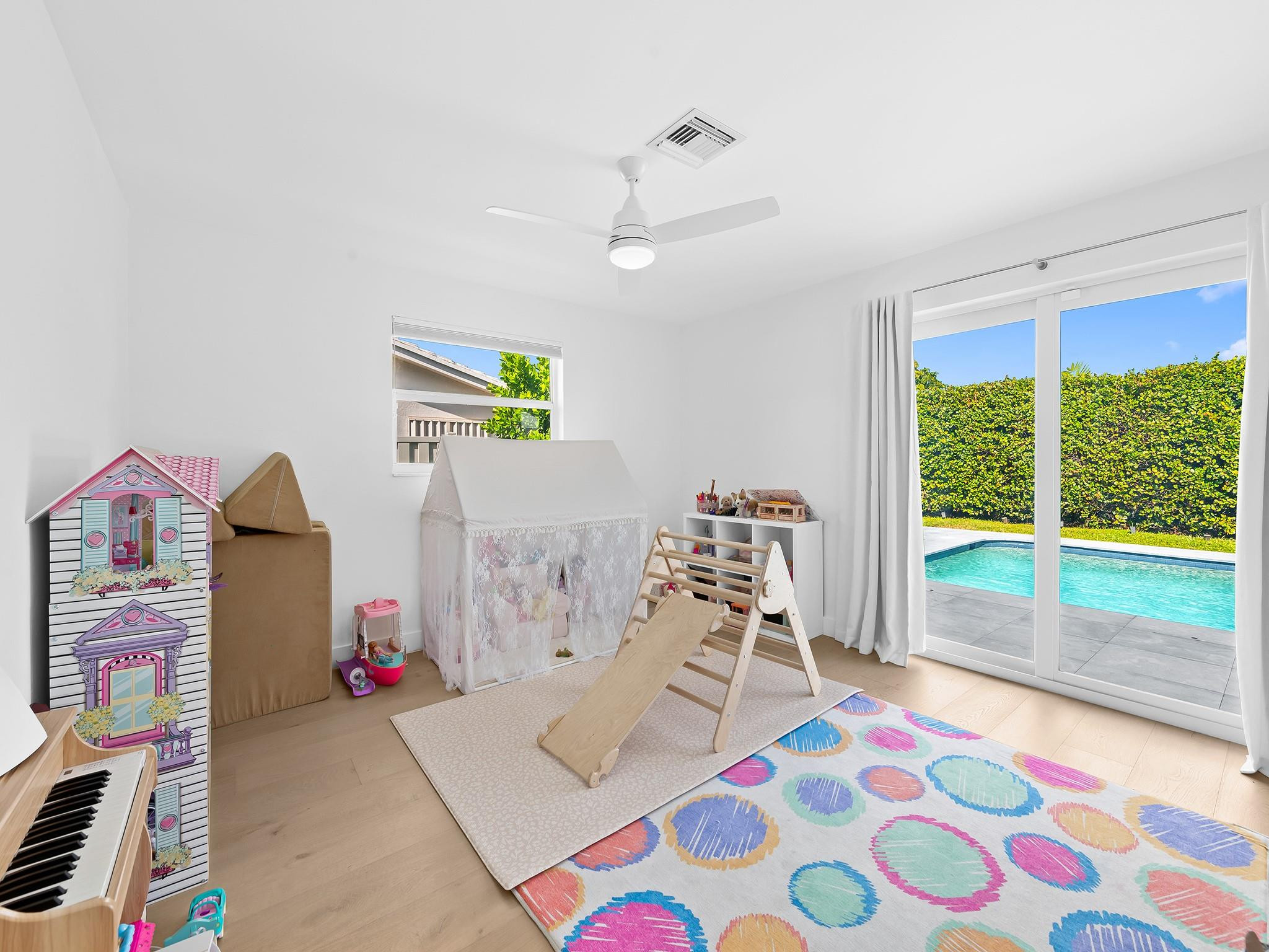 44 Fort Royal Island