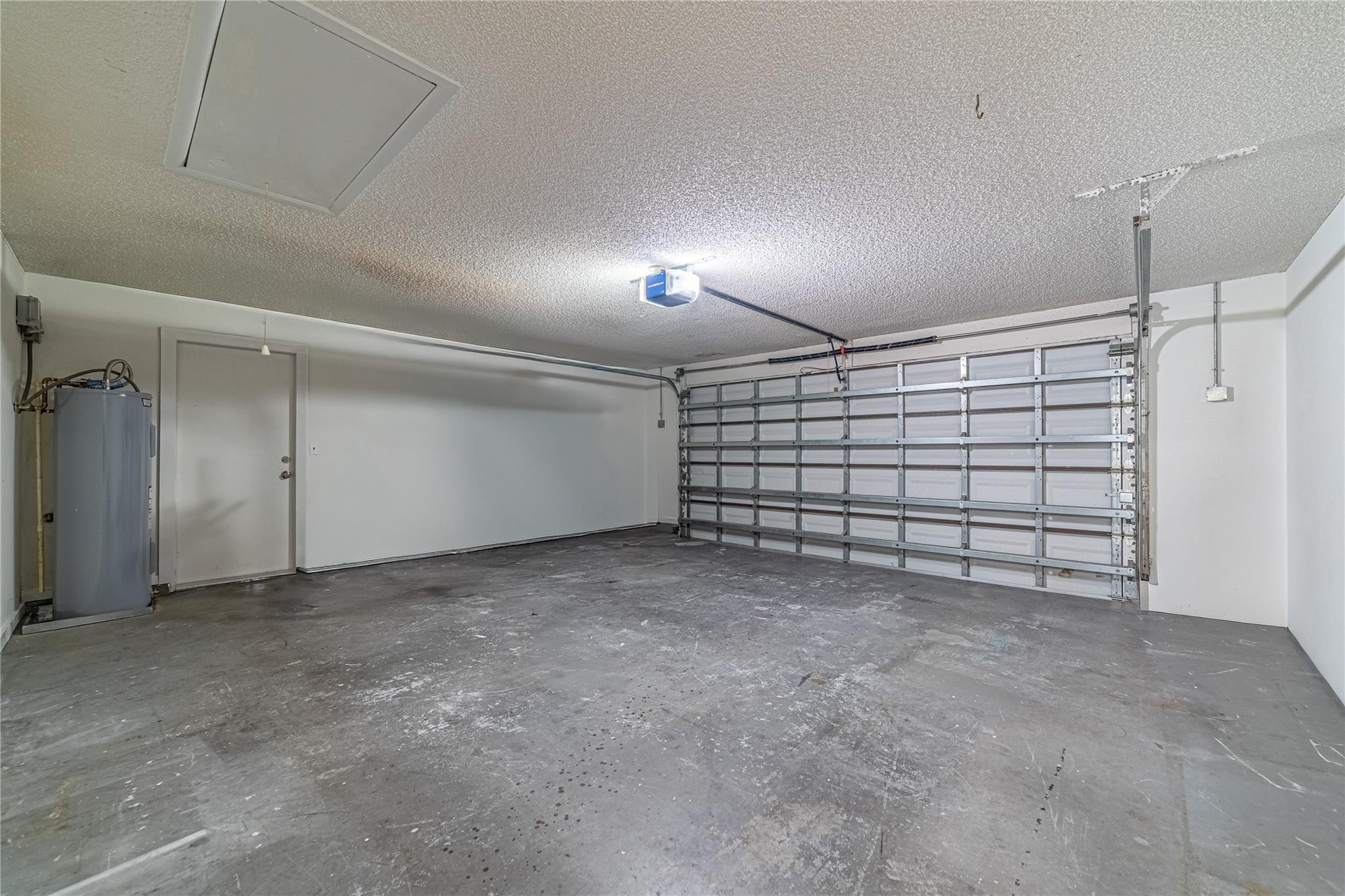 8460 Raymond Drive