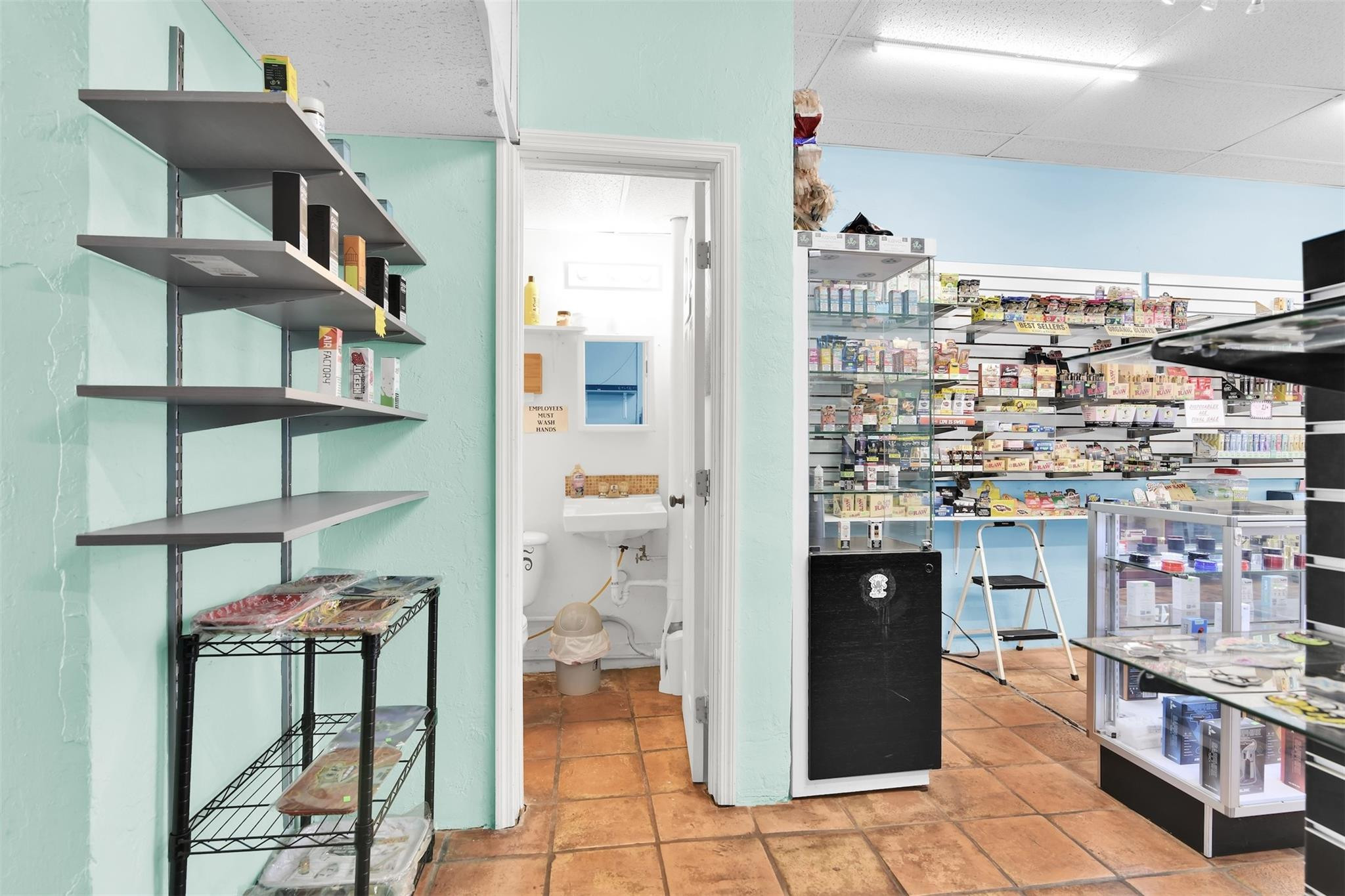 3165 E Atlantic Boulevard