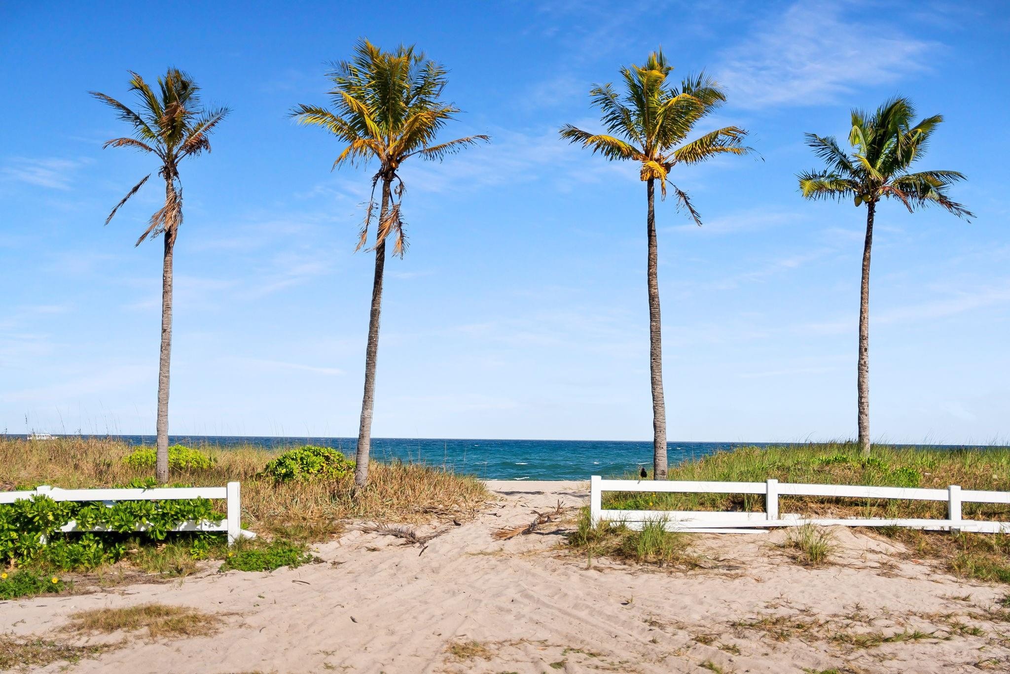 4546-4560 El Mar Drive, Lauderdale-By-The-Sea