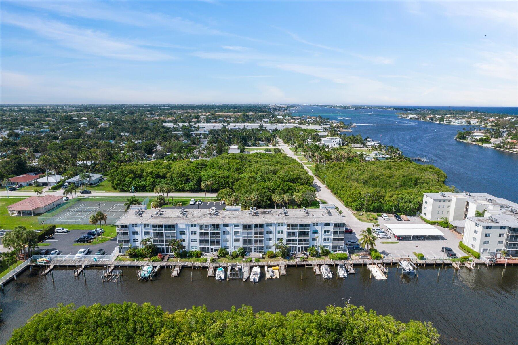 689 NE 6th Court 401