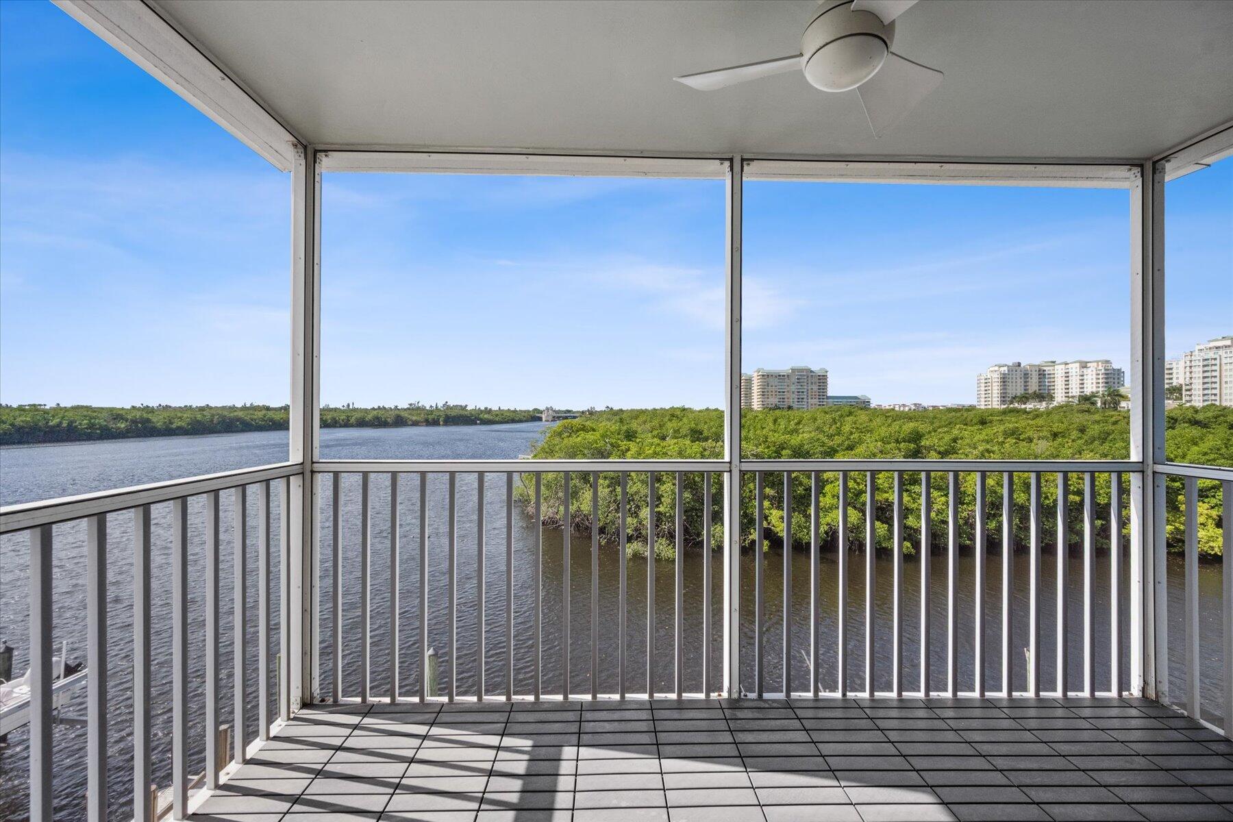 689 NE 6th Court 401