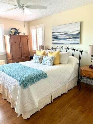 157 Yacht Club Way 303