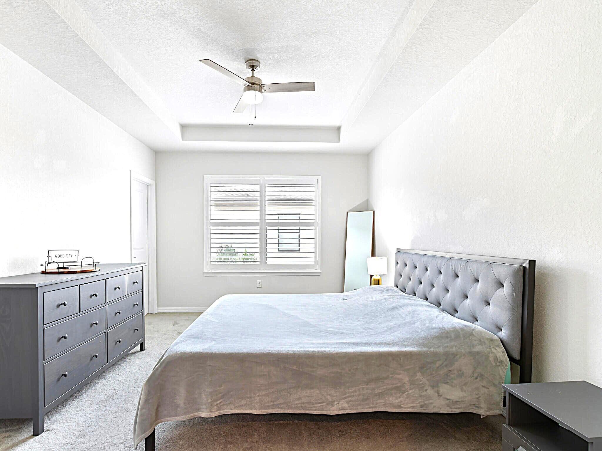 2784 Troubadour Street