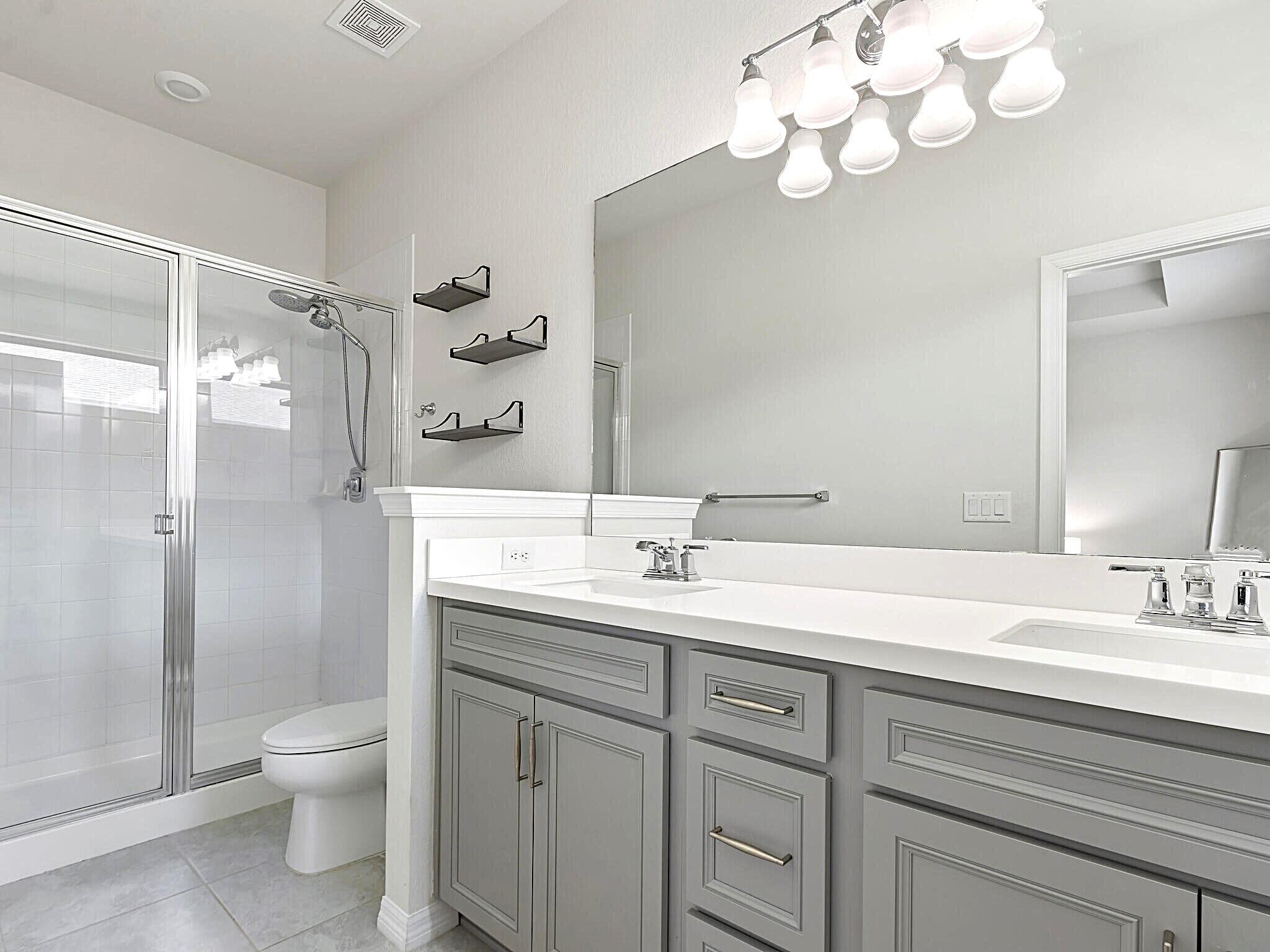 2784 Troubadour Street