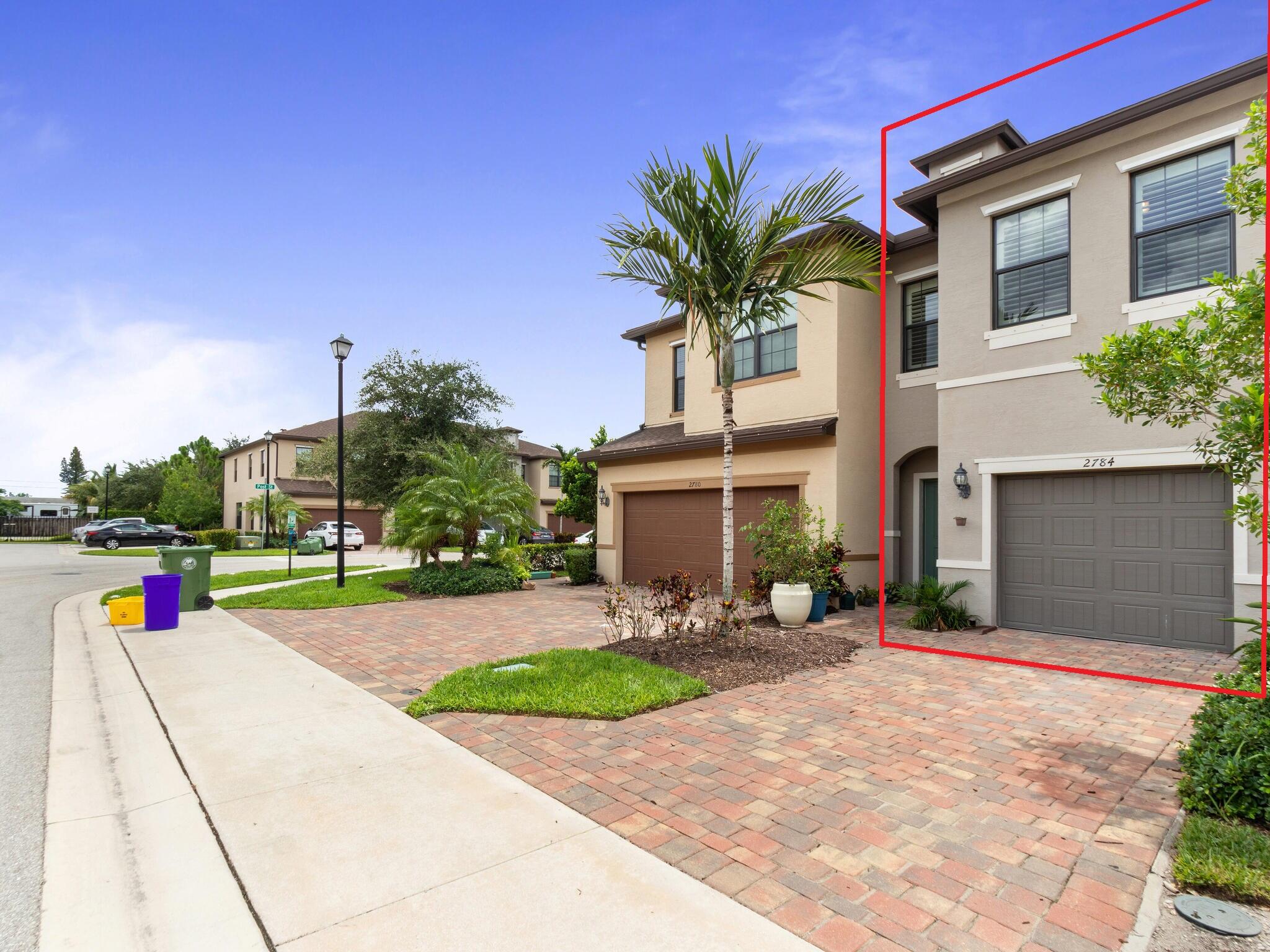 2784 Troubadour Street