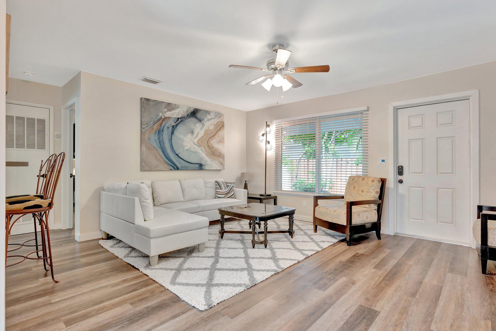 3208 Marine Drive 3
