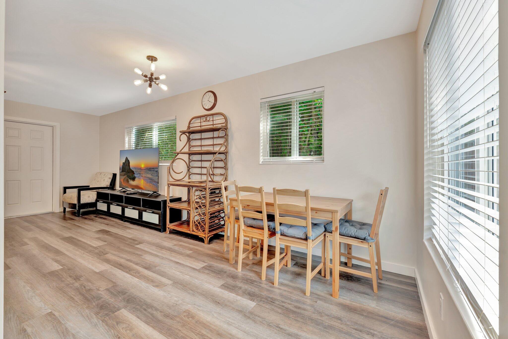 3208 Marine Drive 3