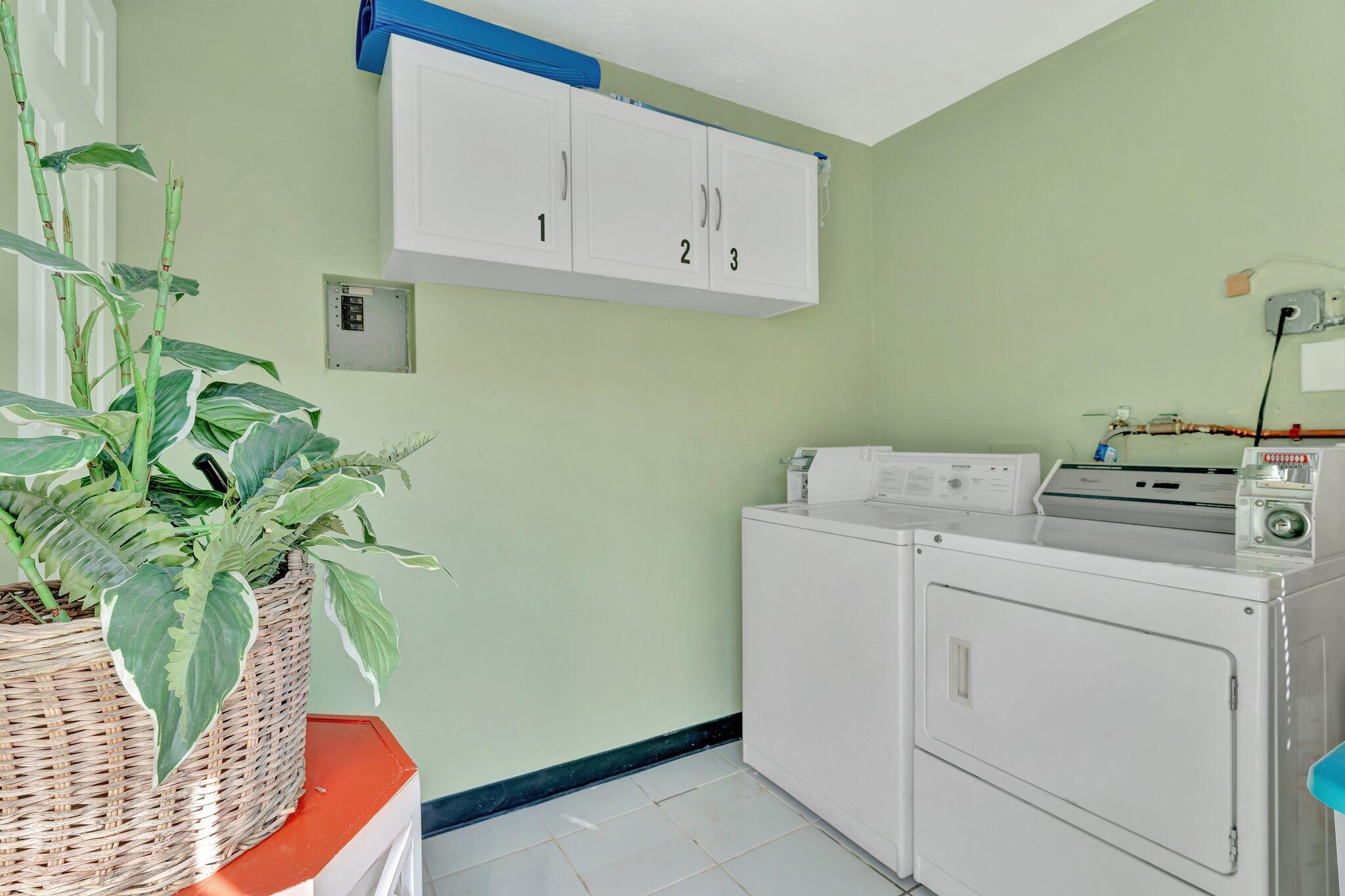 3208 Marine Drive 3
