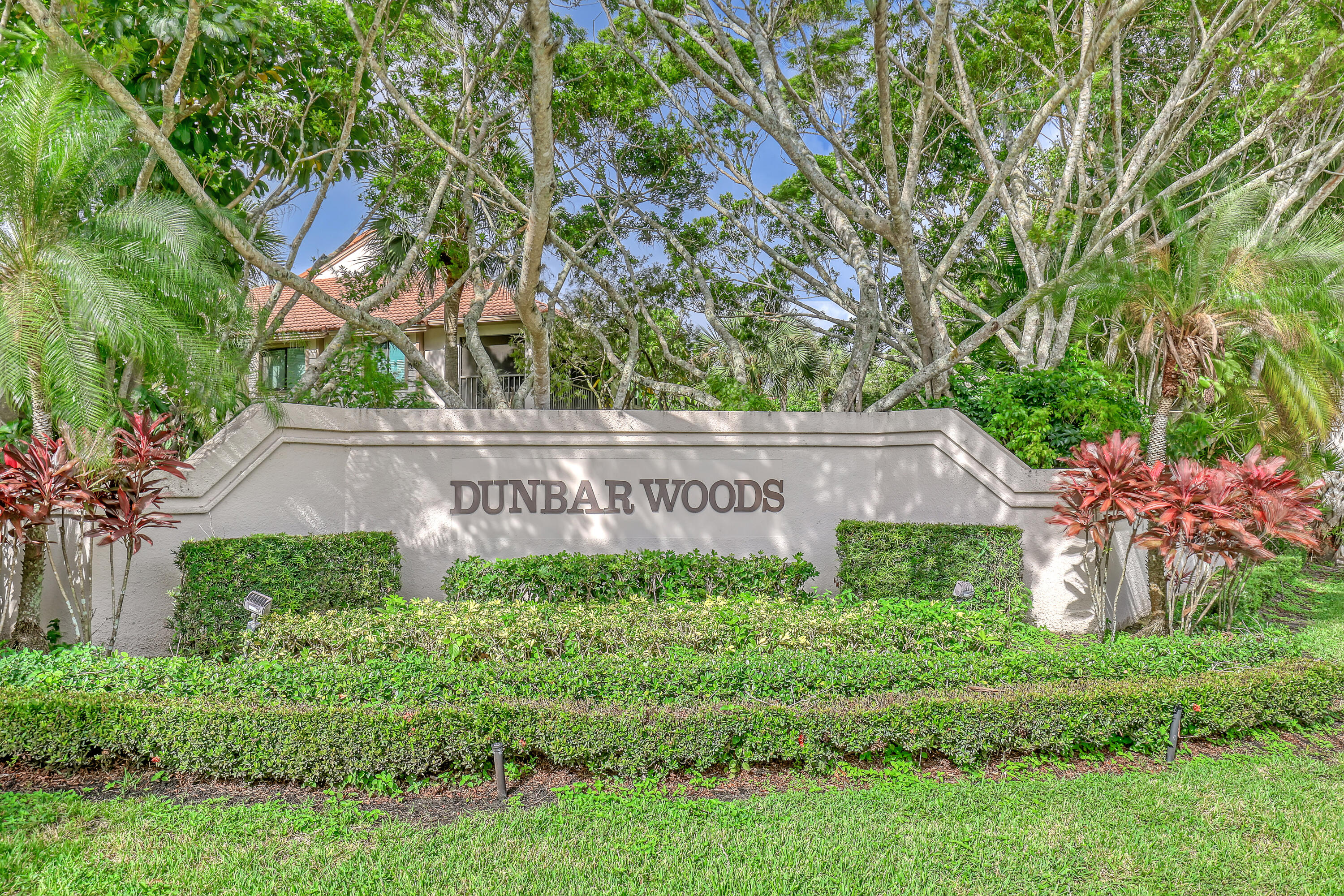 1143 Duncan Circle 203