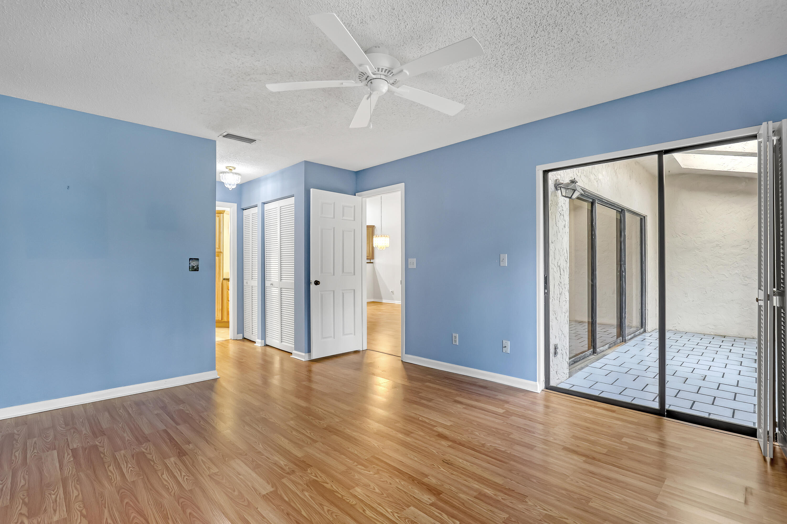 1143 Duncan Circle 203